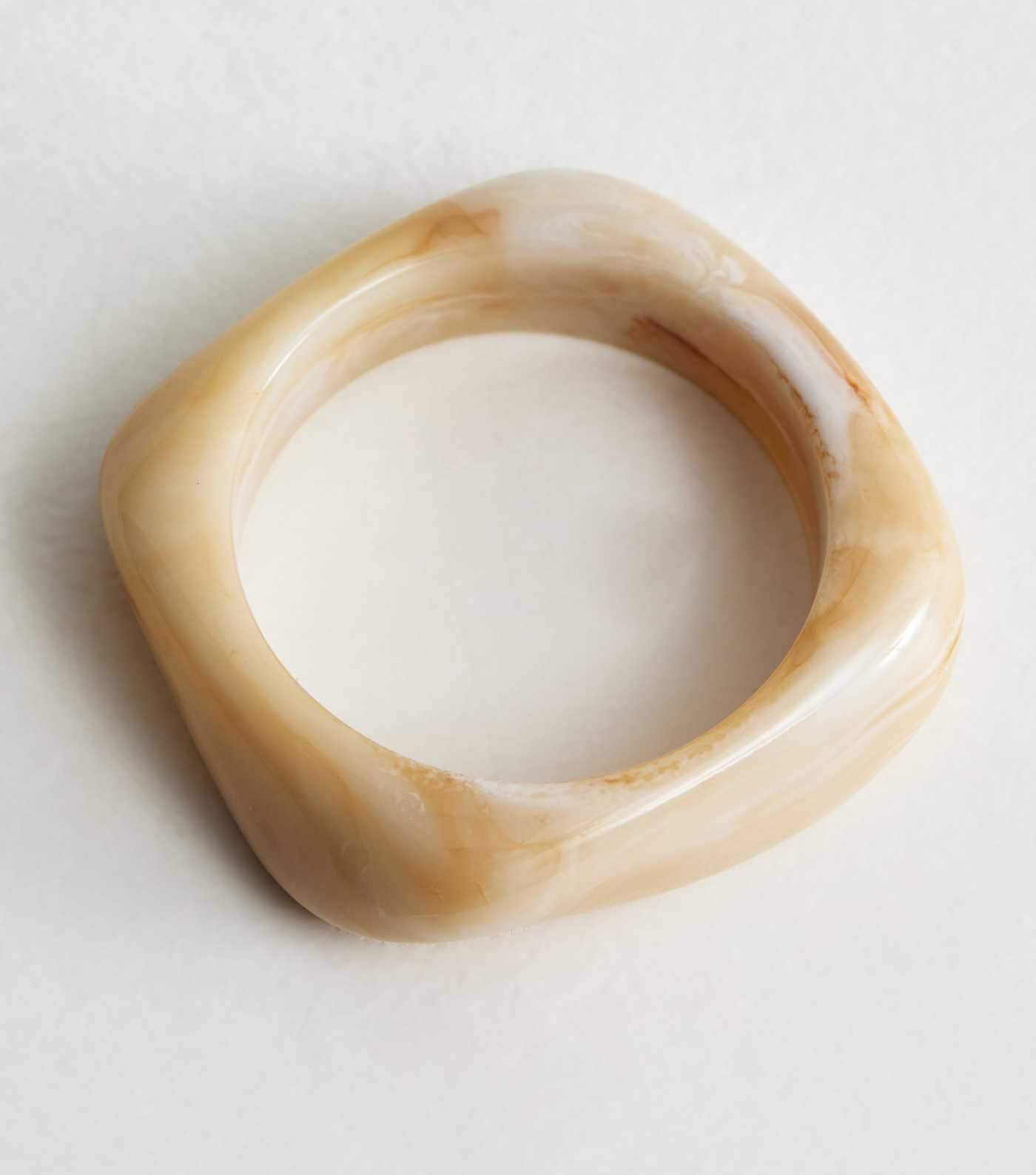 Cream Resin Chunky Geometric Bangle | New Look | New Look (UK)