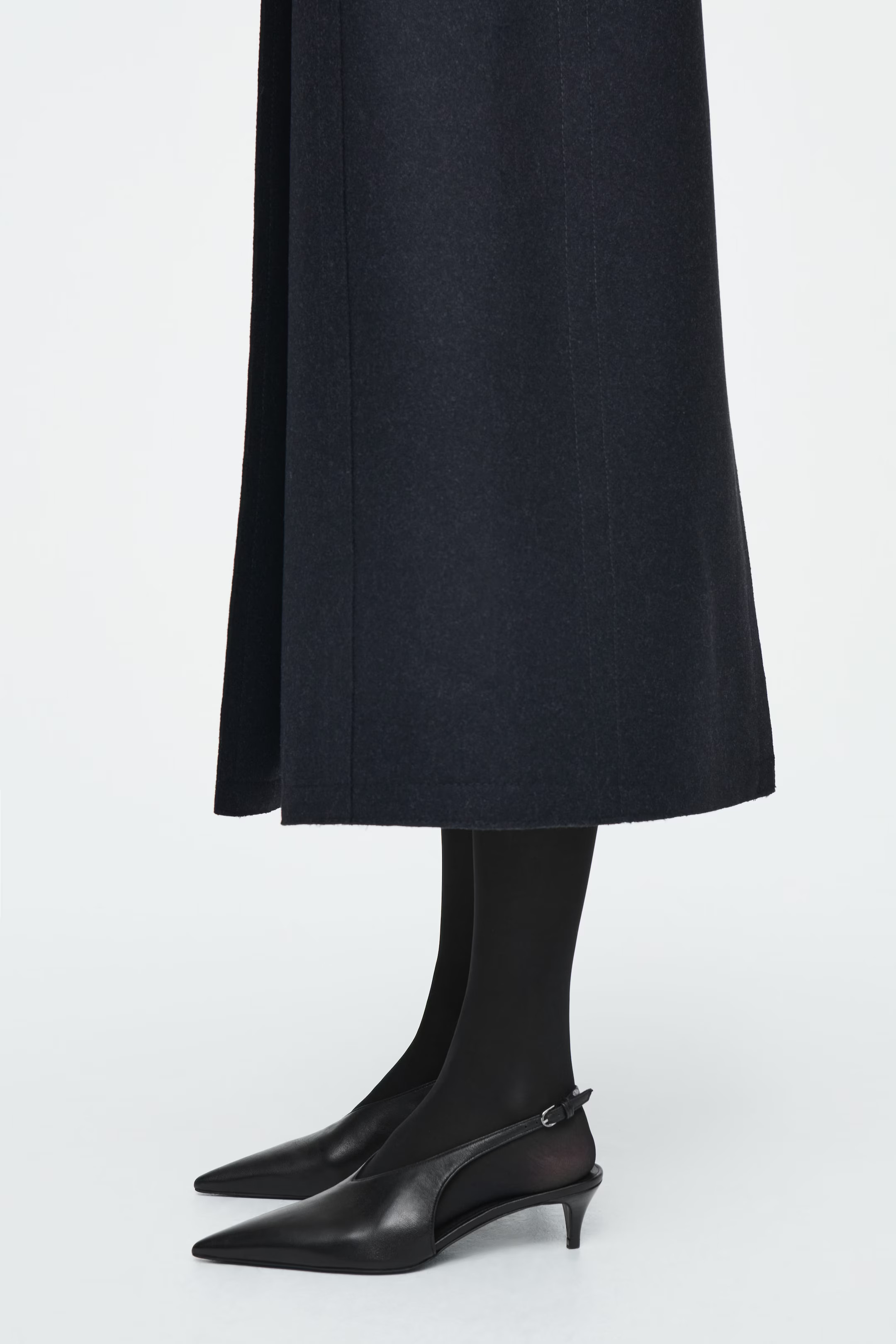 POINTED LEATHER SLINGBACK KITTEN HEELS - BLACK | COS (EU)