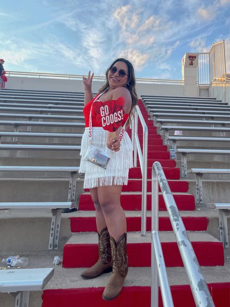 Cute game day outfit from Amazon! Top & bottom under $30!


game day outfit, clear bag, red & white game day, football game day outfit

#LTKstyletip #LTKunder50 #LTKU