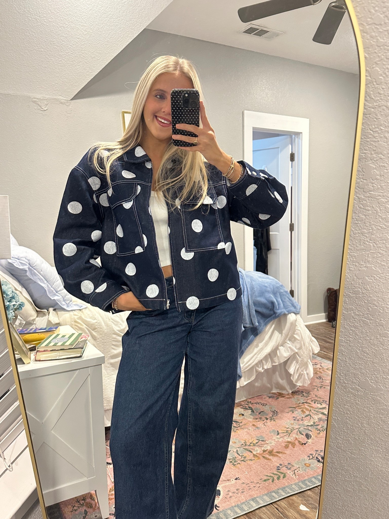 Off to drinks with the girls🥂 jacket is from Nuuly but I linked an affordable similar one!

#LTKU #LTKValentine #LTKootd