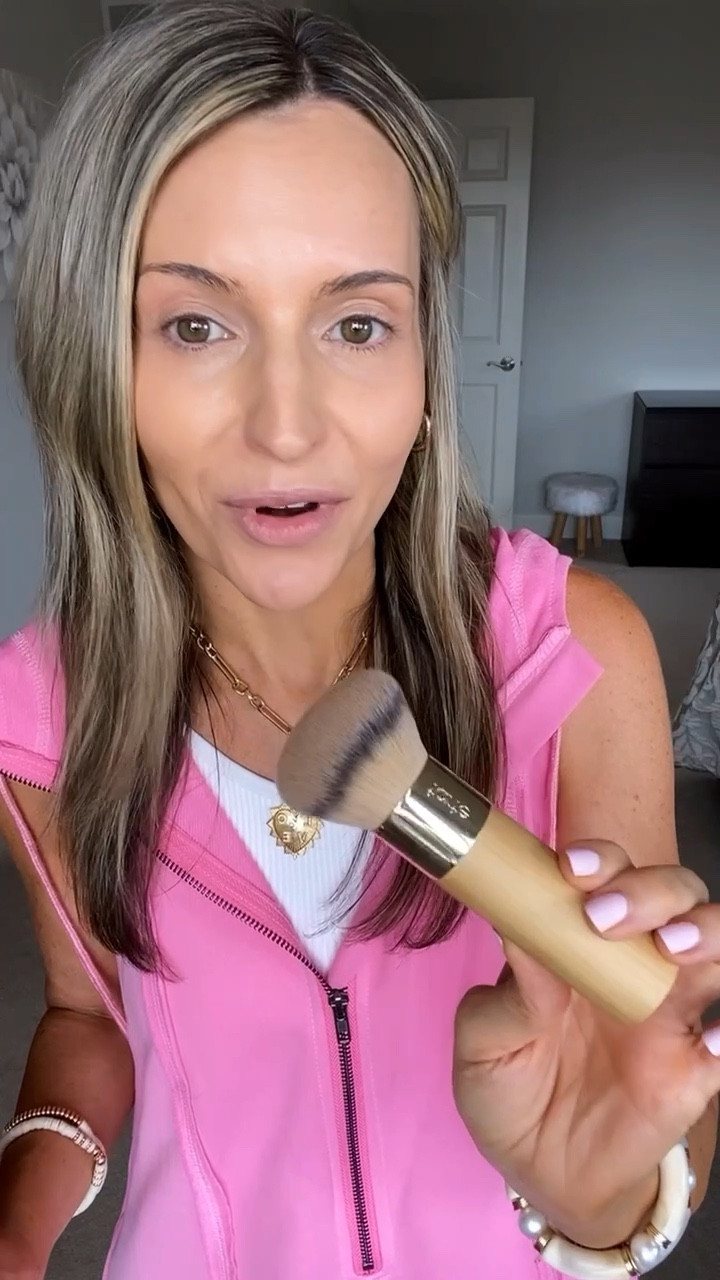 Tarte friends & Family sale is here!!! 🥳 save 30% off Sitewide + FREE SHIPPING (or 35% off for VIP) 
@tartecosmetics #TartePartner 

#LTKStyleTip #LTKSaleAlert #LTKBeauty