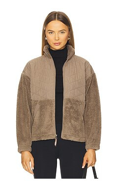 Cabin Fleece Full Zip
                    
                    The North Face | Revolve Clothing (Global)