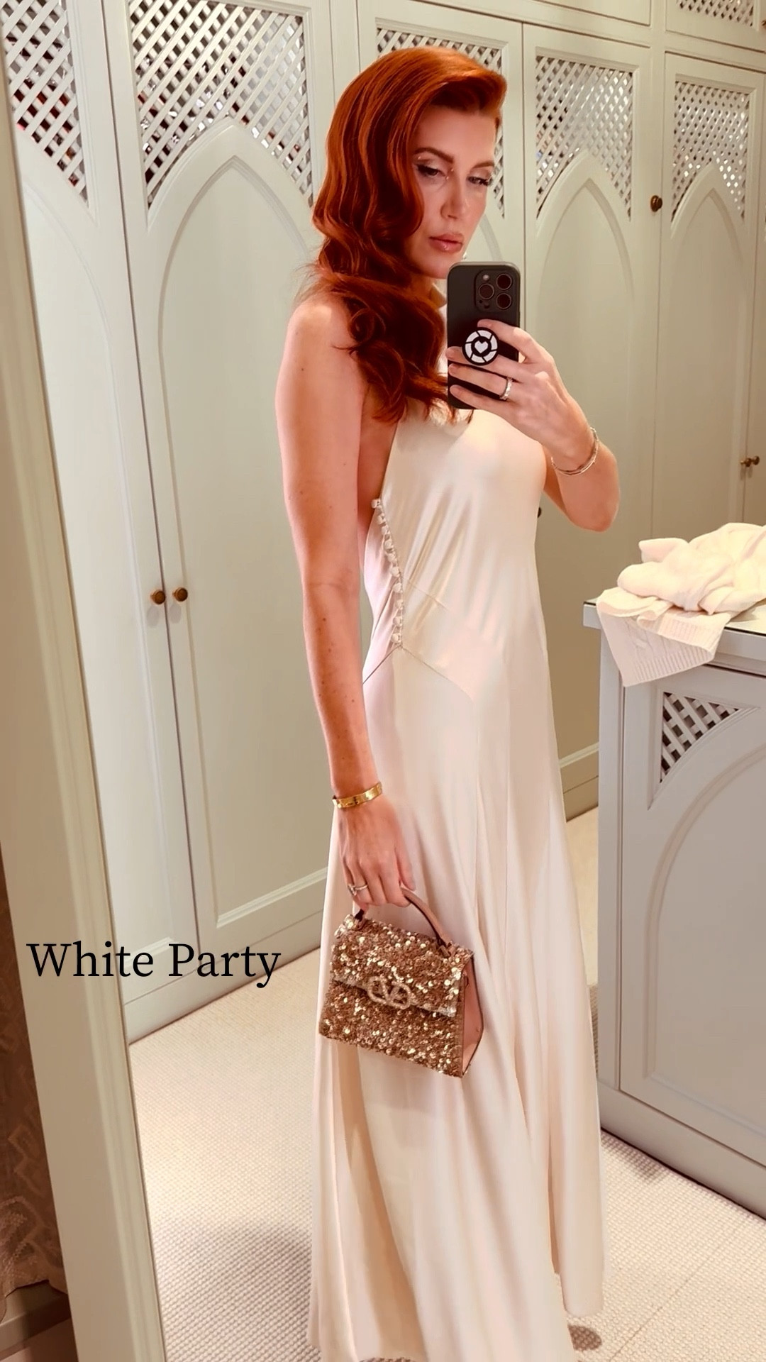 Outfit tour: White Party ✨

Wearing a size 4 in my white dress - currently on cyber sale! 

#LTKWedding #LTKootd #LTKvlog