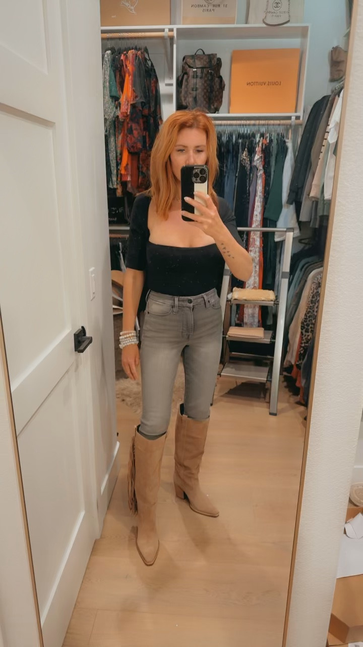 Boho daytime or night-time look! 🖤

Size 00 jeans 
Size S shirt 

#LTKStyleTip #LTKPetite #LTKU