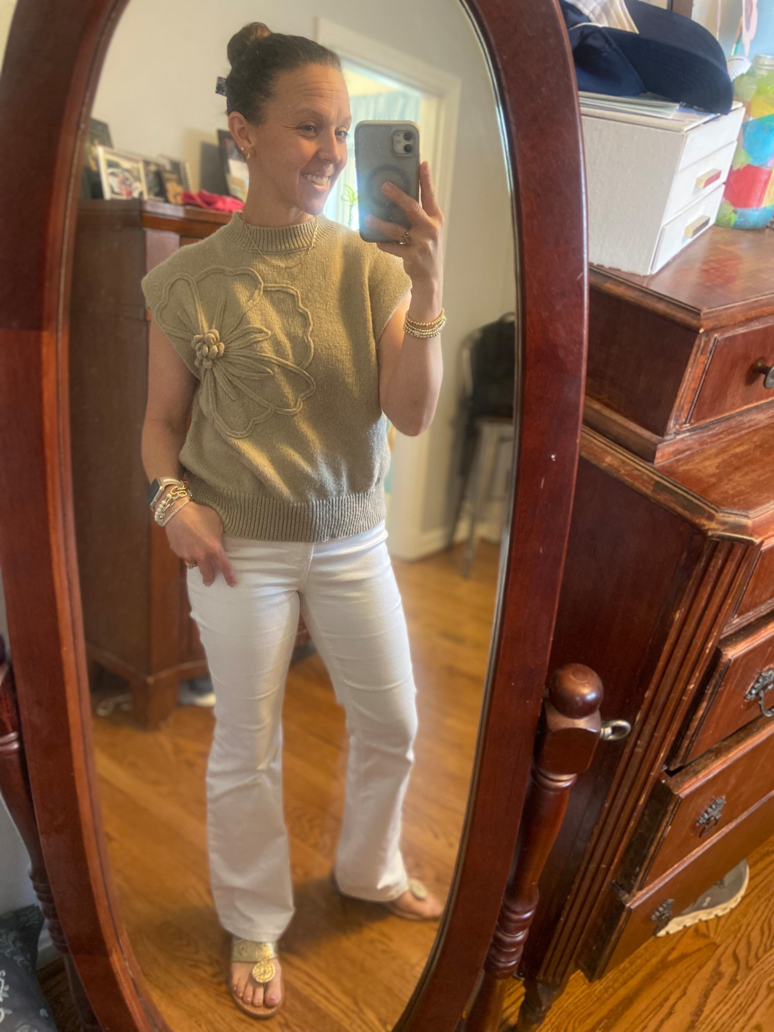 Spring outfit - ON SALE; my sweater is a great dupe and comes in more colors.  My jeans are available on sale in other washes.  

#teacheroutfit #amazob #shein #oldnavy #designerdupe #springsweater #floralsweater #flarejeans #salefinds #under25


#LTKSeasonal #LTKU #LTKSaleAlert #LTKOver40