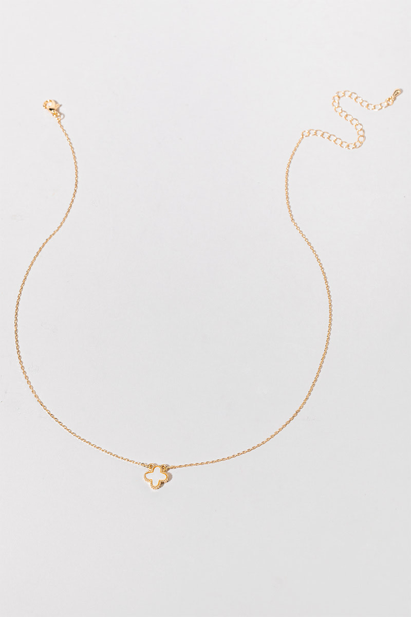 Debbie Clover Pendant Necklace | Francesca's