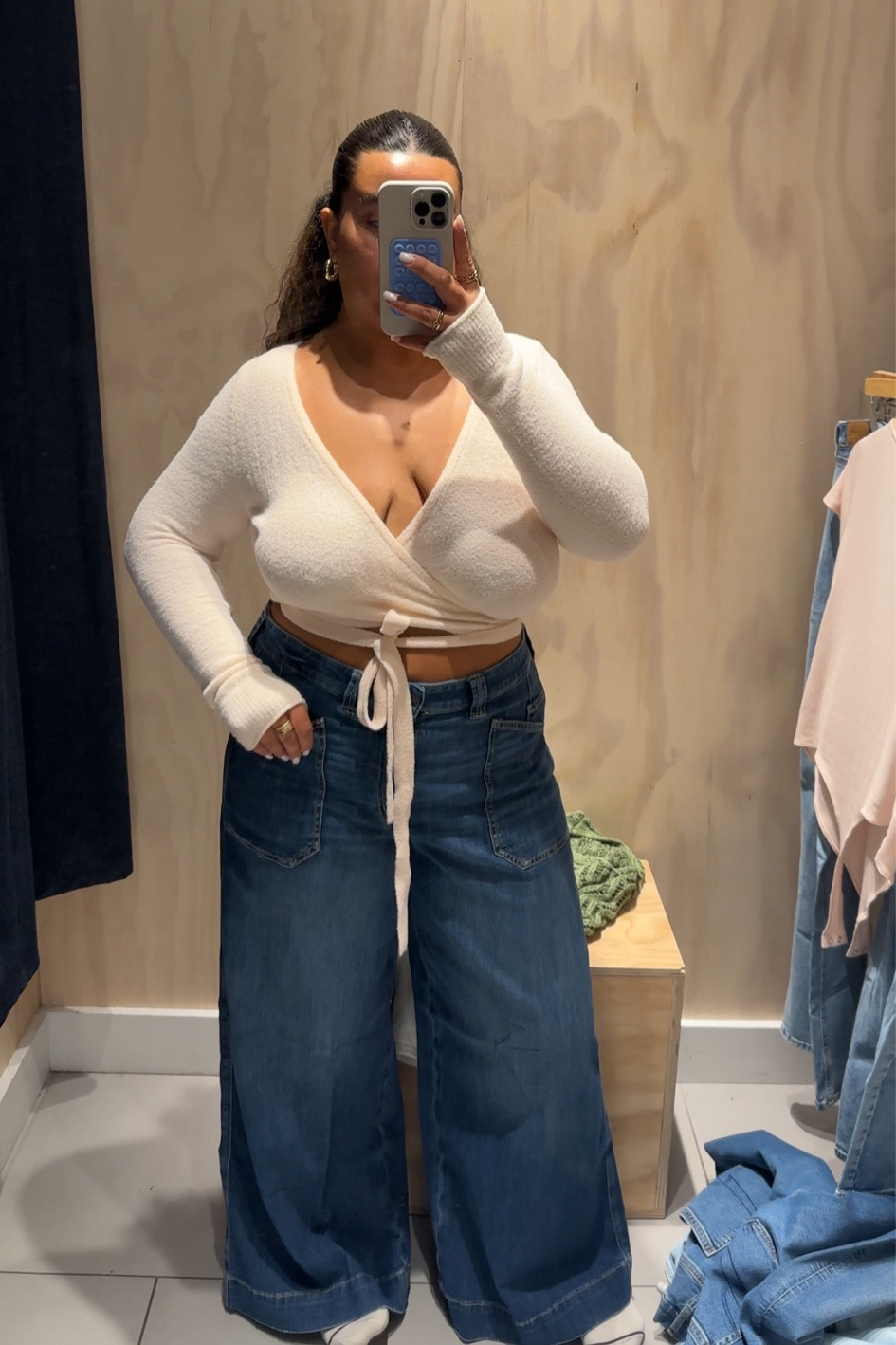 Pink sweater is unavailable 🥲