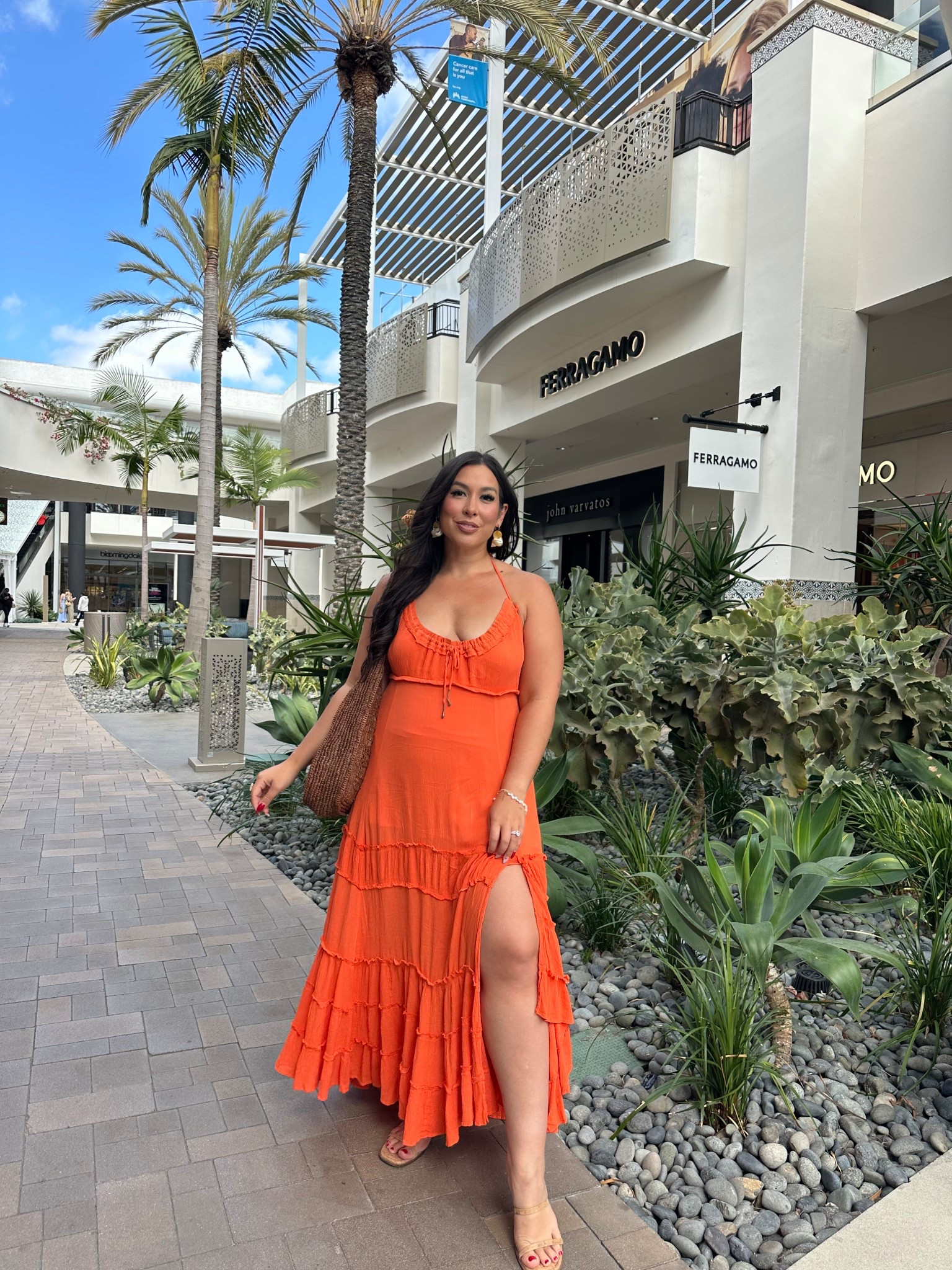 What I wore for a day in San Diego! Wearing a size large!
-
-
-
Flowy dress, summer dress, free people dress, beach dress, vacation outfit, resort wear

#LTKStyleTip