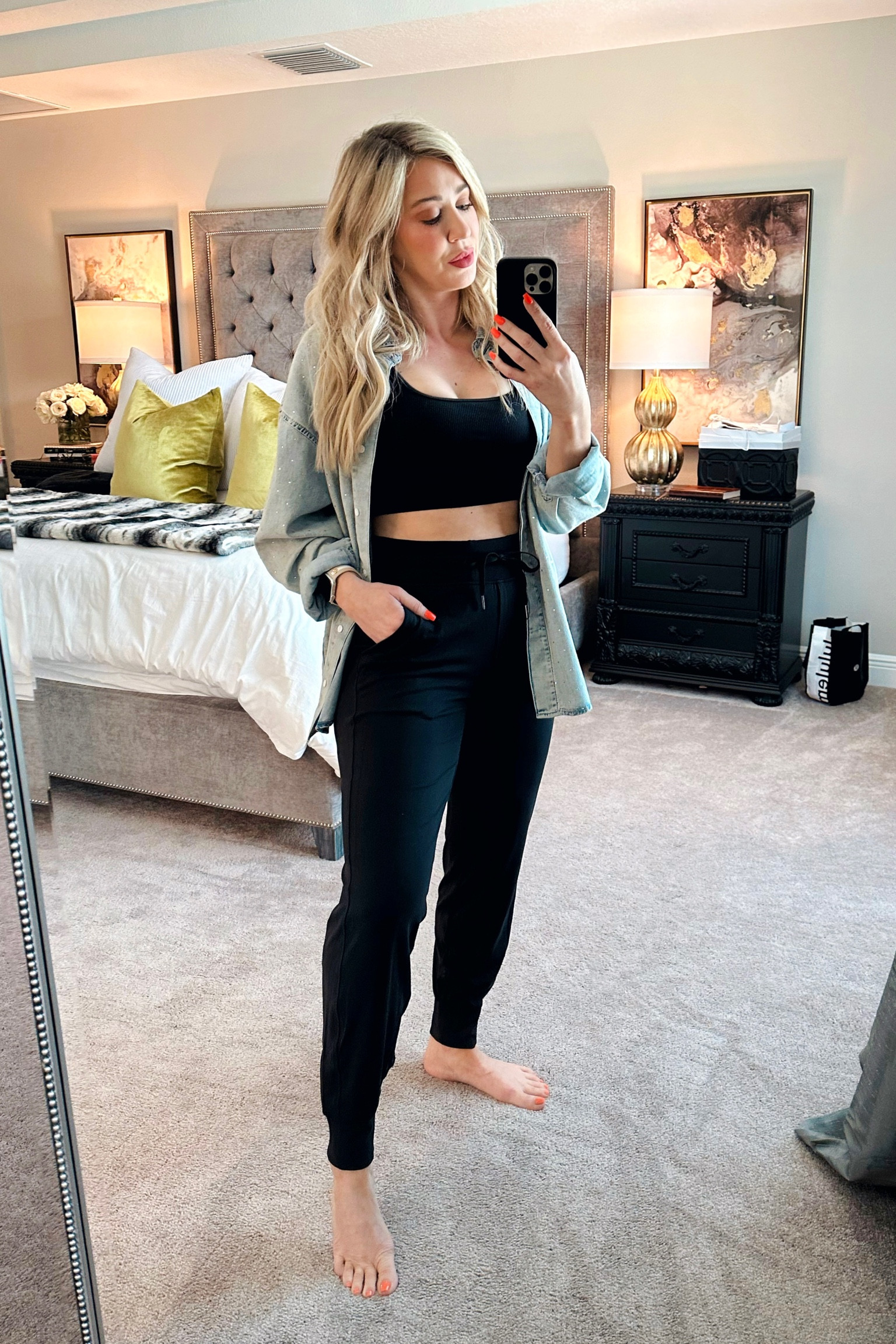 I sized up to a size 8 in joggers. I always go up 1 size in lululemon joggers. 

Shirt is an oversized fit. I’m wearing my normal size- medium 

This sports bra I wear a TON!! It has medium support. 