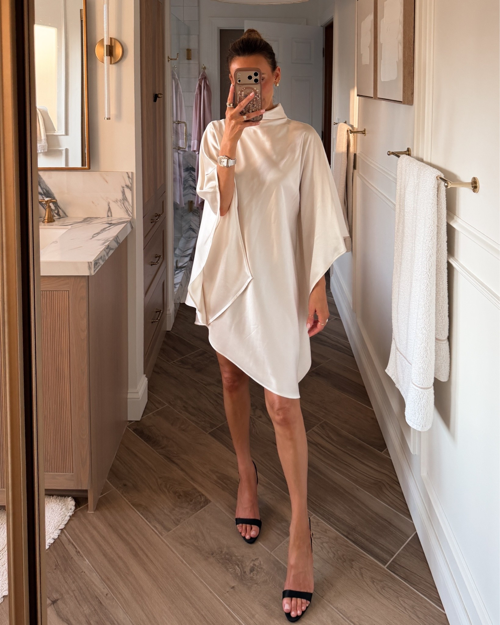 This dress is the epitome of old money, so elevated and effortless, and so versatile. Comes in a ton of fall colors as well so great for wedding guests or brides wear it for engagement parties! Size XS

#LTKWedding