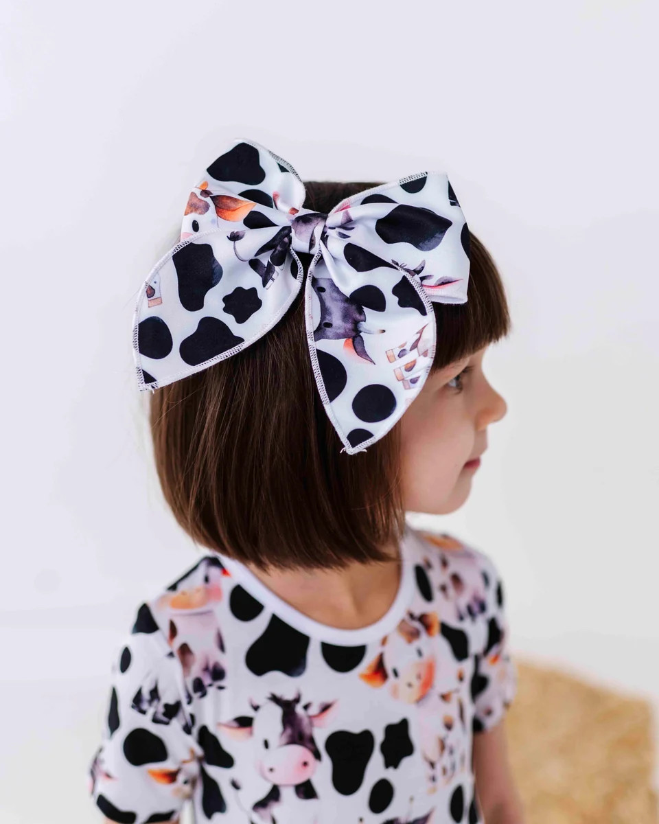 In a Good Moo-D Woven Alligator Clip | Bums & Roses