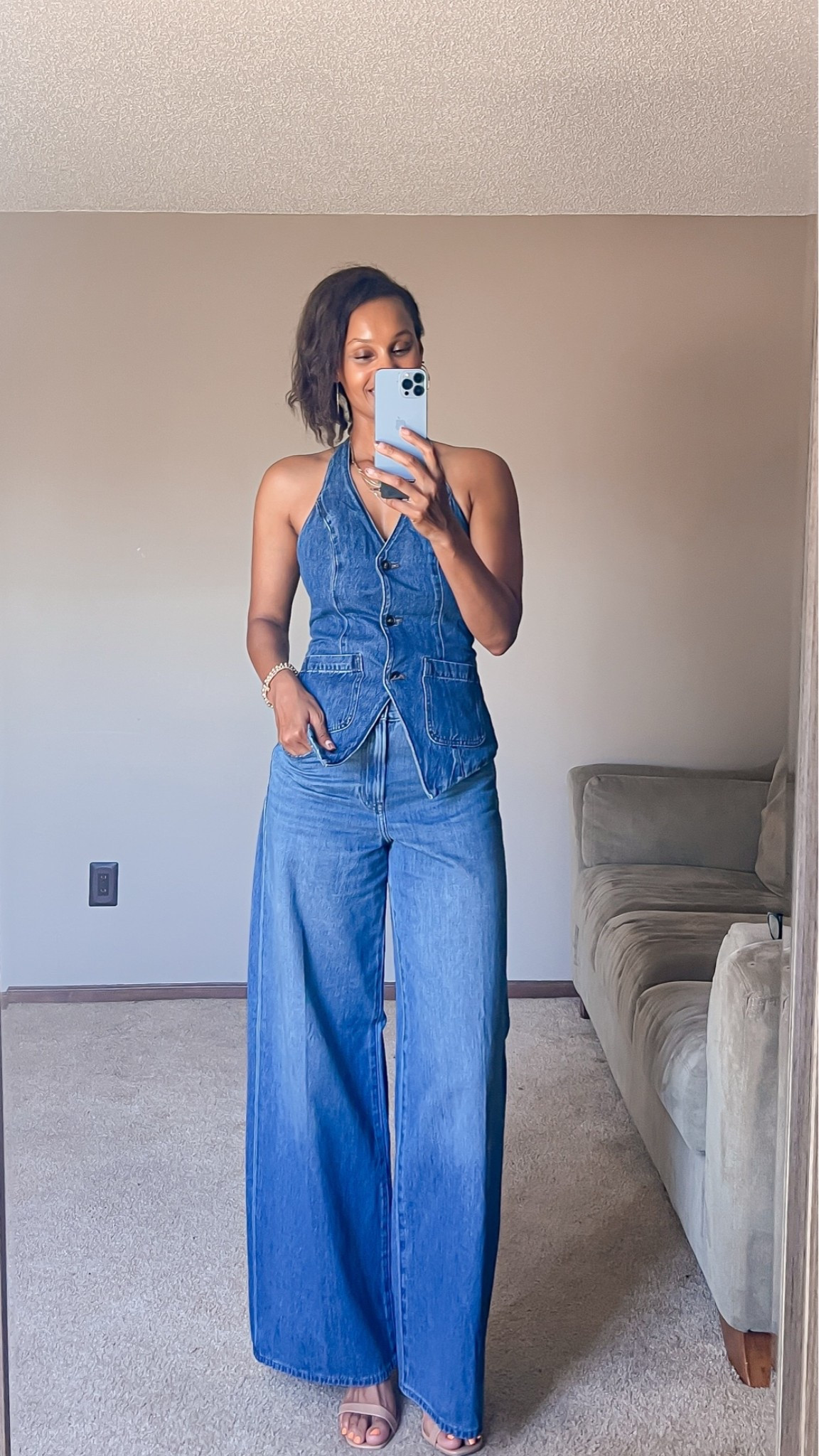 Wore this outfit to the R&B Tour and it was great for the warm weather and for a grown up look. Jeans are from @Express and fit fabulously.

#LTKootd #LTKOver40 #LTKTall