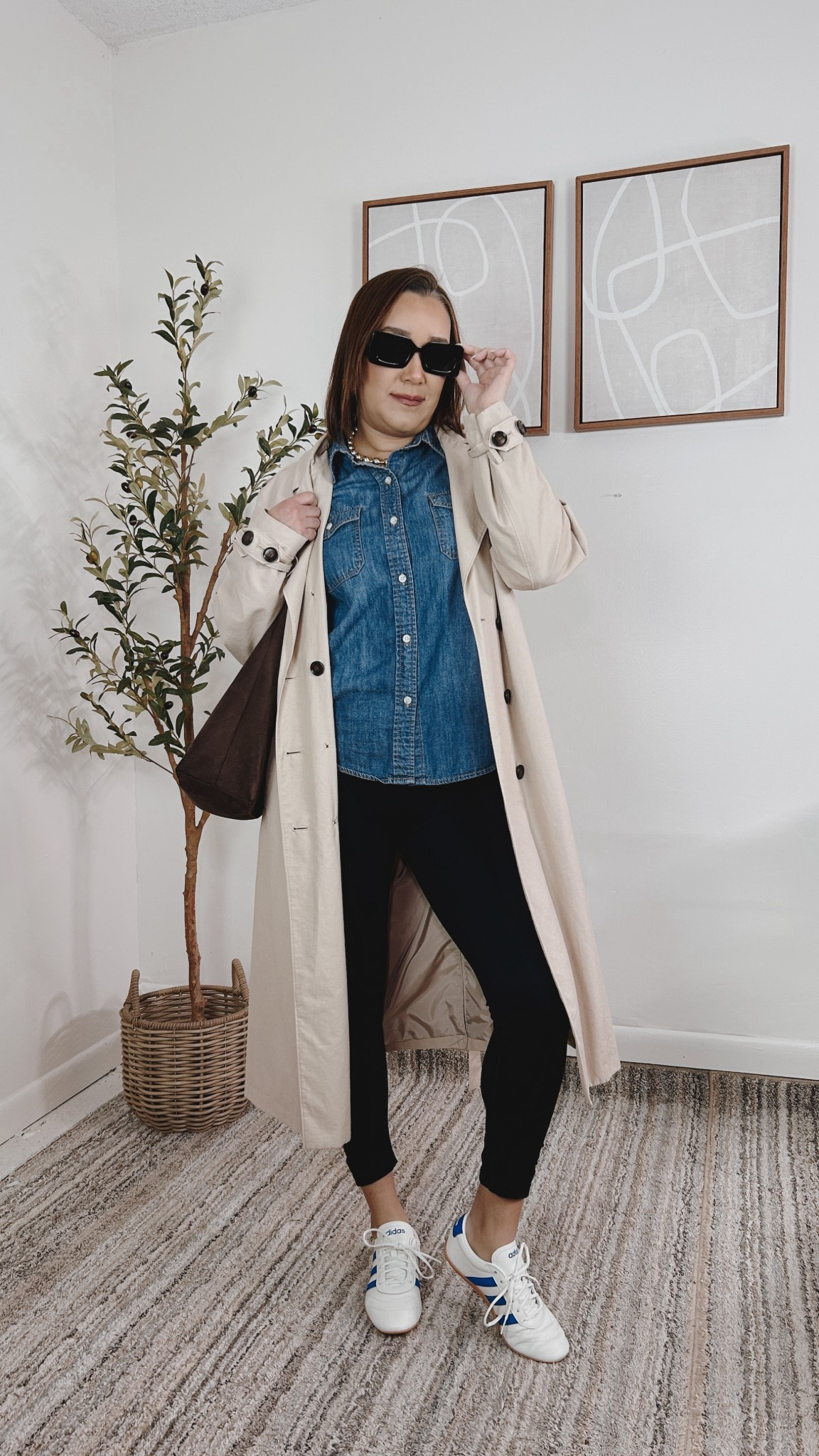 Trench coat outfit 

#LTKmomlife #LTKgrwm #LTKOver40