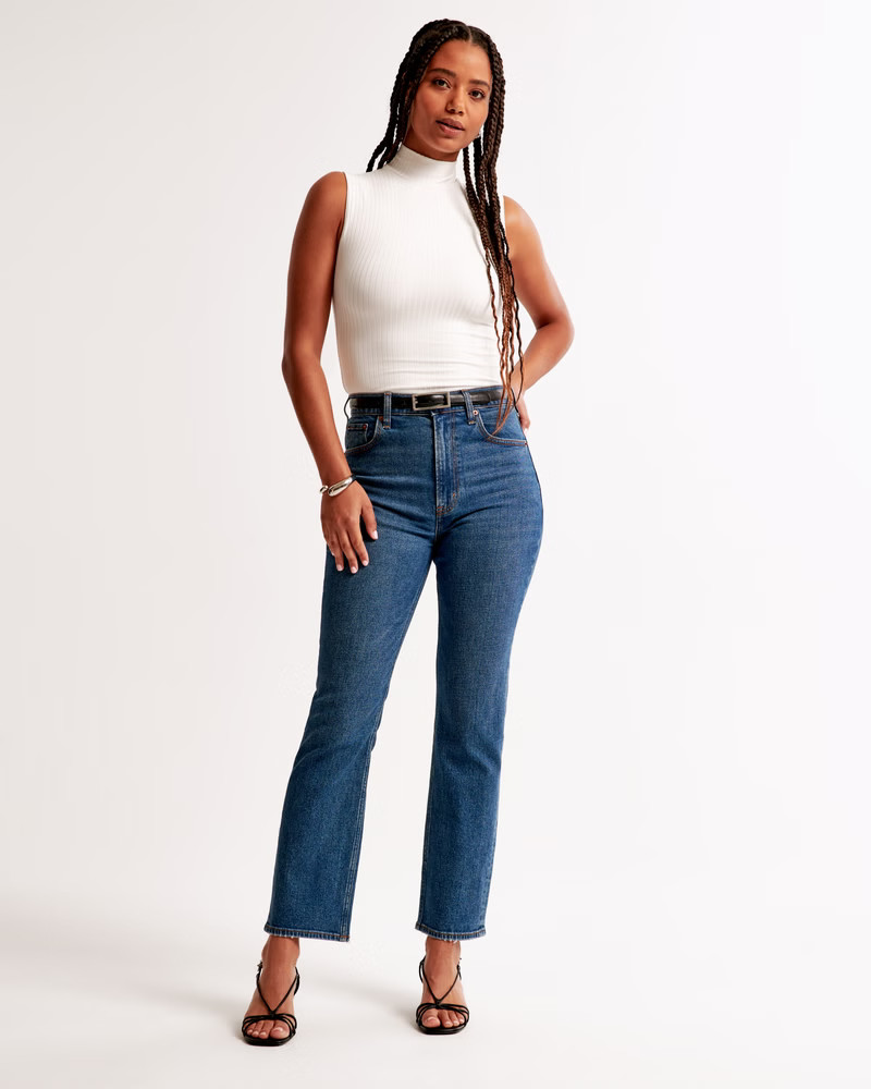 Curve Love Ultra High Rise Ankle Straight Jean | Abercrombie & Fitch (US)