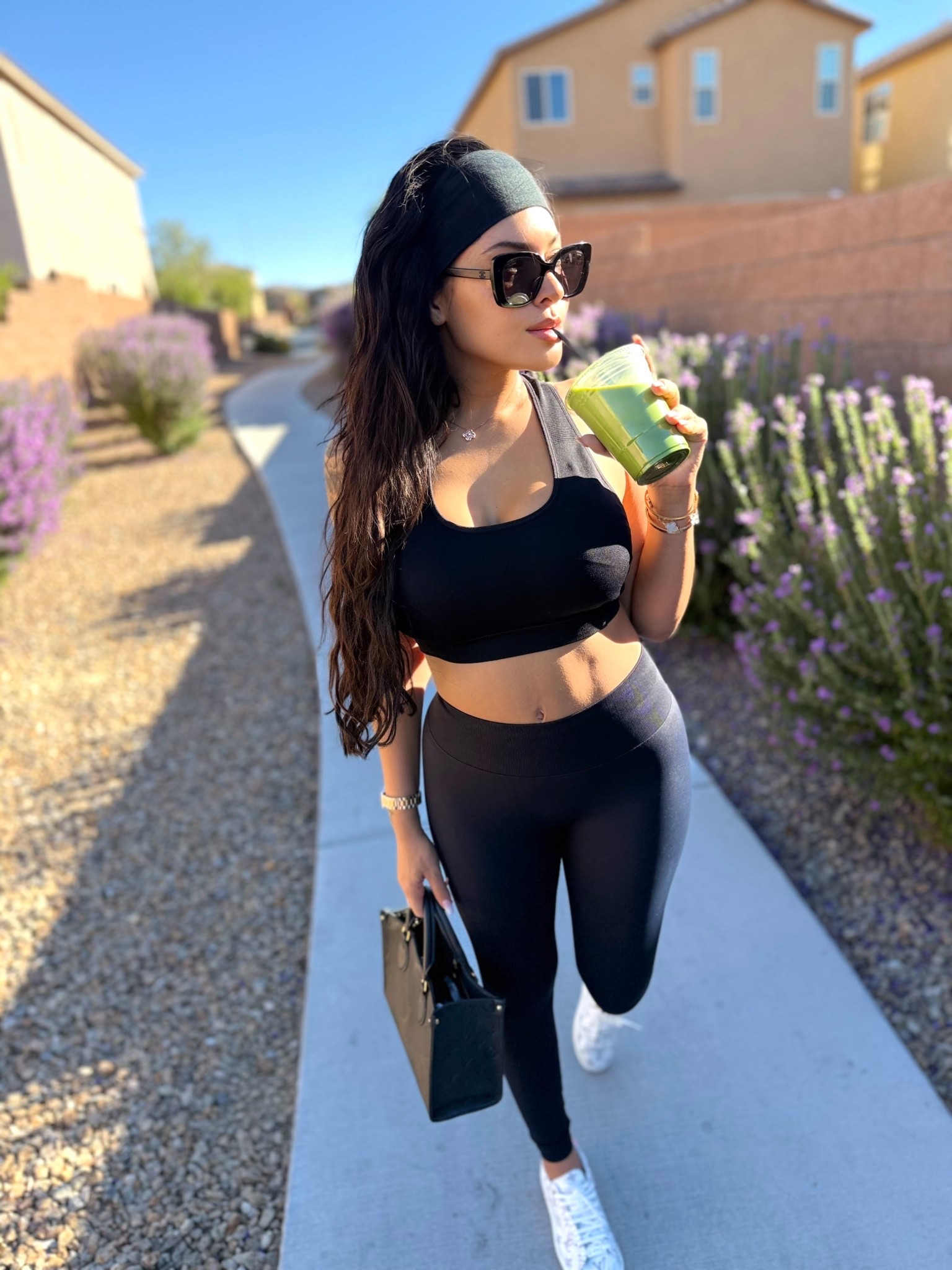 Everyday black workout set 👟

#LTKActive #LTKItBag #LTKShoeCrush