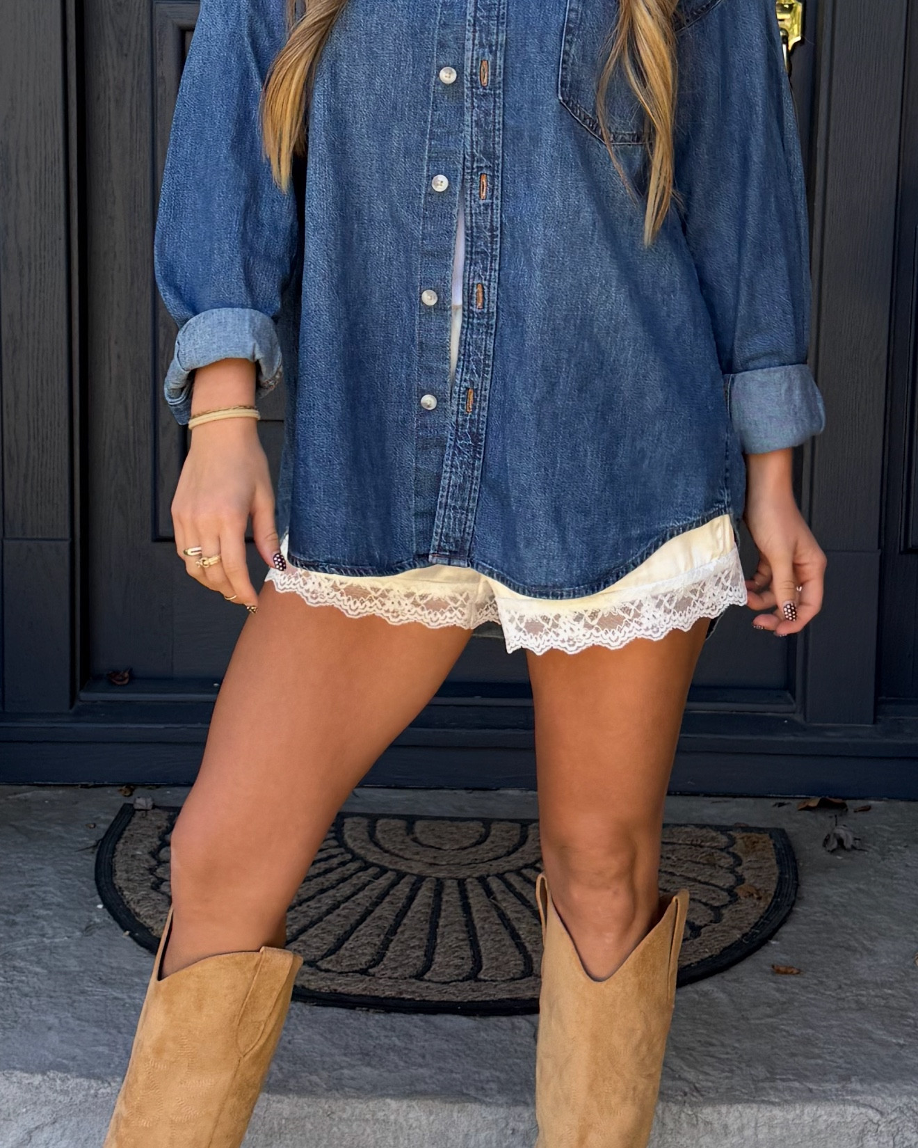 perfect fall fit! 👢👖 

#LTKFindsUnder100 #LTKStyleTip #LTKSeasonal