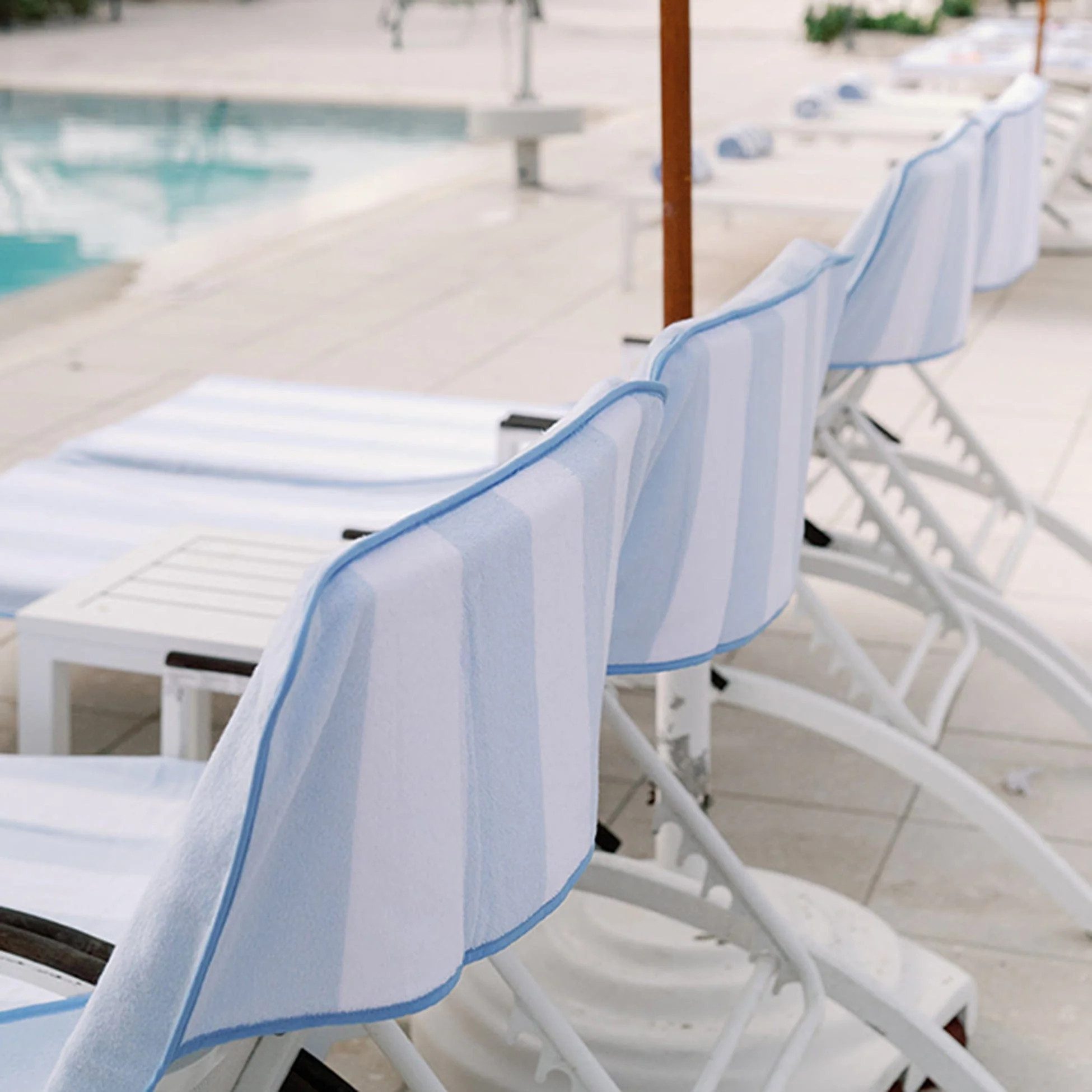 Pool Lounge Cover Bundle (4 pieces) | Weezie Towels