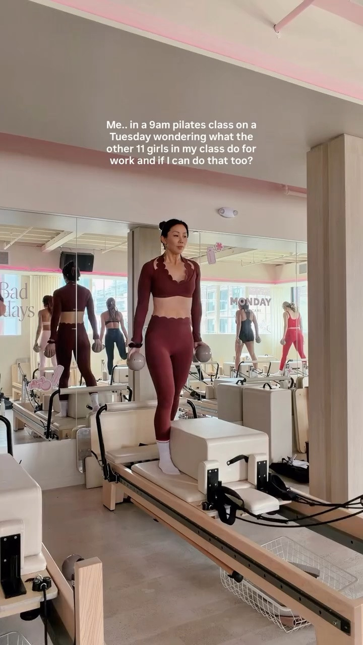 Like seriously tho, what do y’all do? 🤪 Reformer Pilates Workout outfit from @WISKII 
#pilatesgirl #fitgirls_inspire #activewear #luxurylifestyle

#LTKcanada