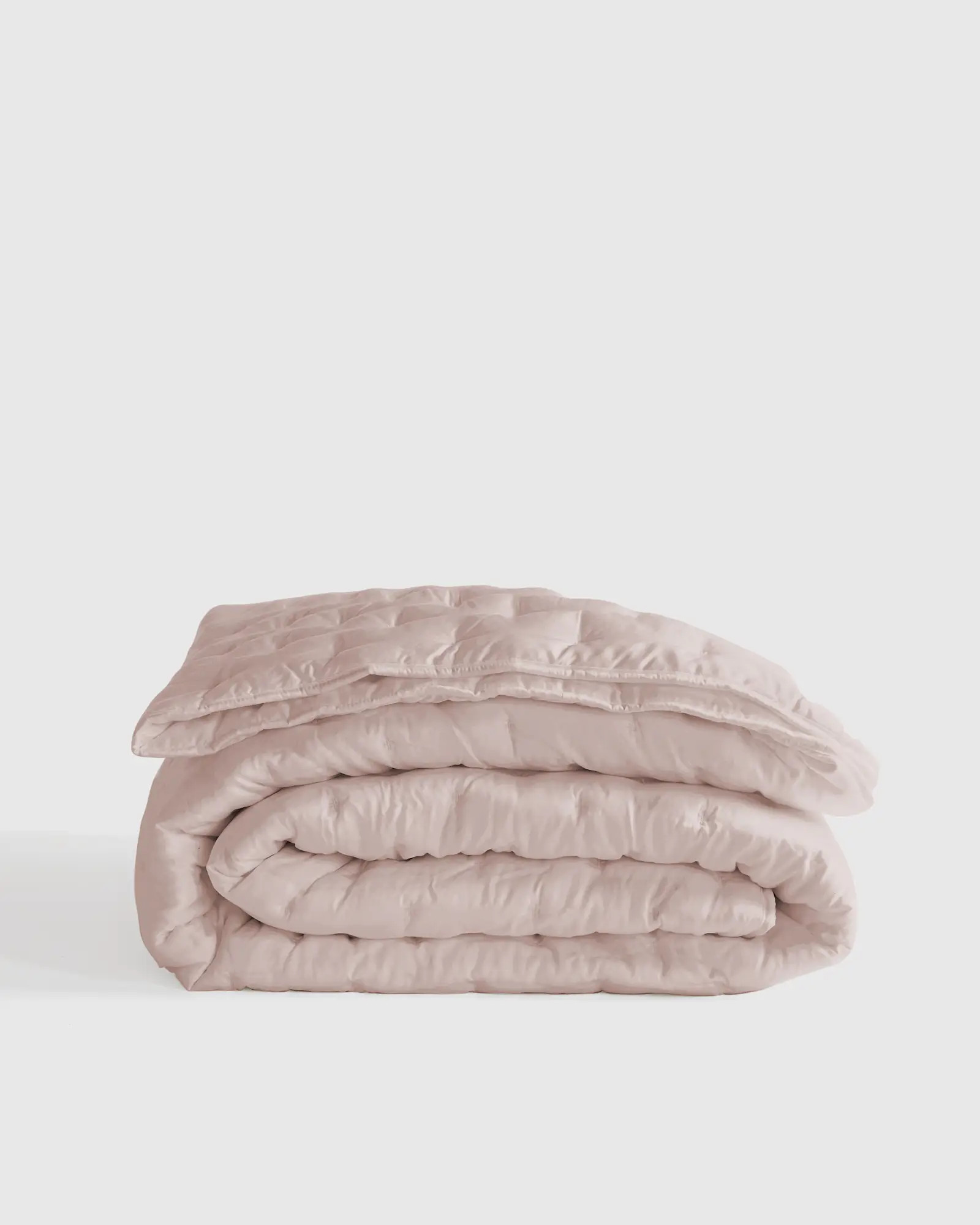 Bamboo Dream Quilt in Soft Blush | Quince