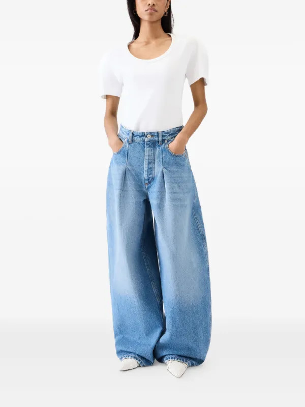 Jacquemus Le De-Nîmes Ovalo Pleated Jeans | Blue | FARFETCH | Farfetch Global