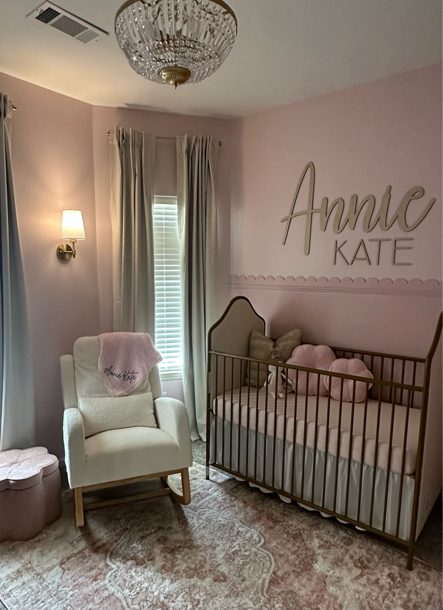 Baby Annie’s nursery 💕

#babygirl #nursery #roomdecor #kidstyle

#LTKBaby #LTKKids #LTKHome