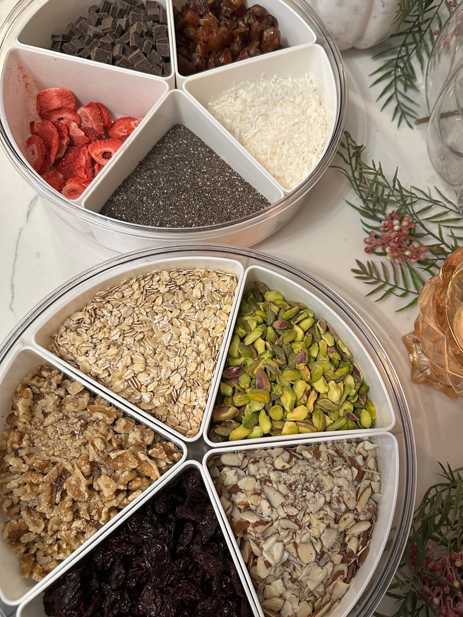 My favorite way to organize my muesli and overnight oats condiments


Tags 

Kitchen essentials home, organizing snack containers Tupperware

#LTKCyberWeek #LTKmorningroutine #LTKdayinmylife