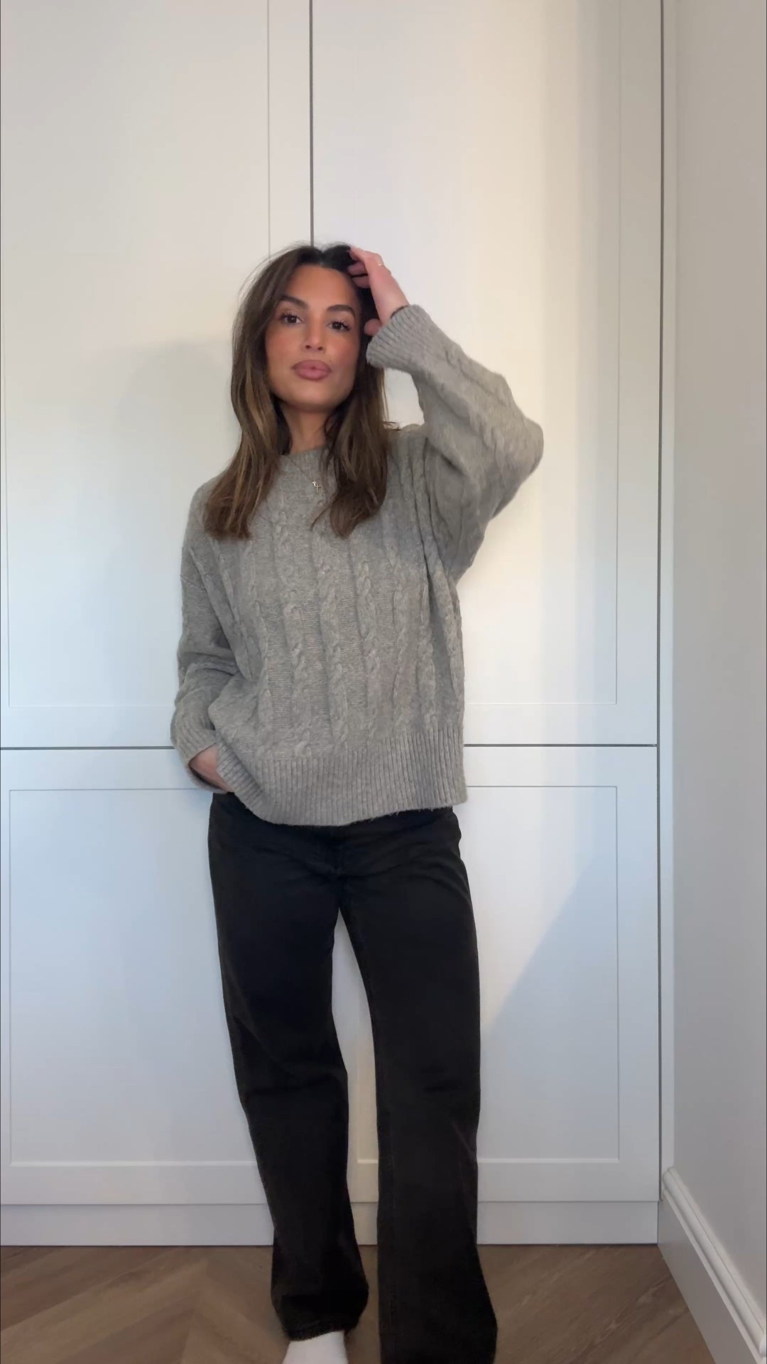 The best jeans! Shade “Natural Grey” but are more of a brown!🤍
I’m wearing UK size 8 and i’m 5”4 for height reference!