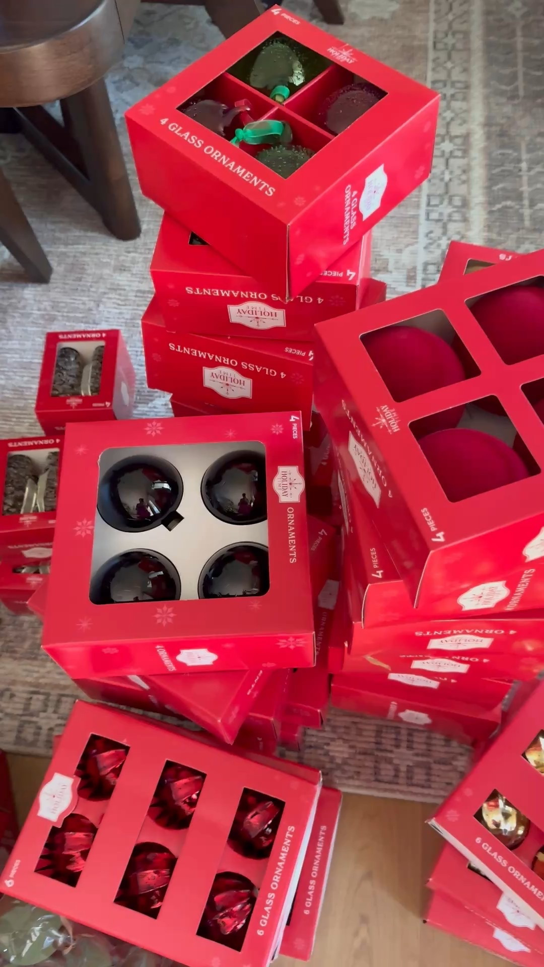 I had a challenge. Create a masculine Alisa Berry Designs tree but on a budget. 
Here’s how I did it 

#LTKSeasonal #LTKHoliday #LTKHome