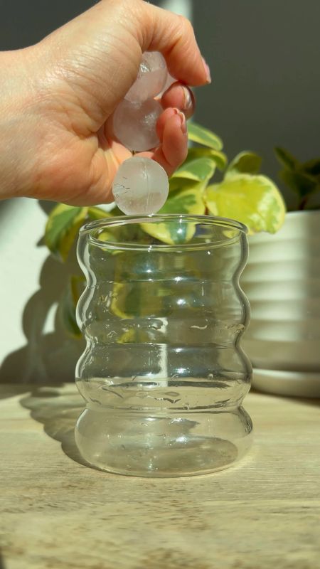 Fresh juice 

Round ice cubes 
Aesthetic glass 


#LTKhome #LTKfindsunder50 #LTKVideo