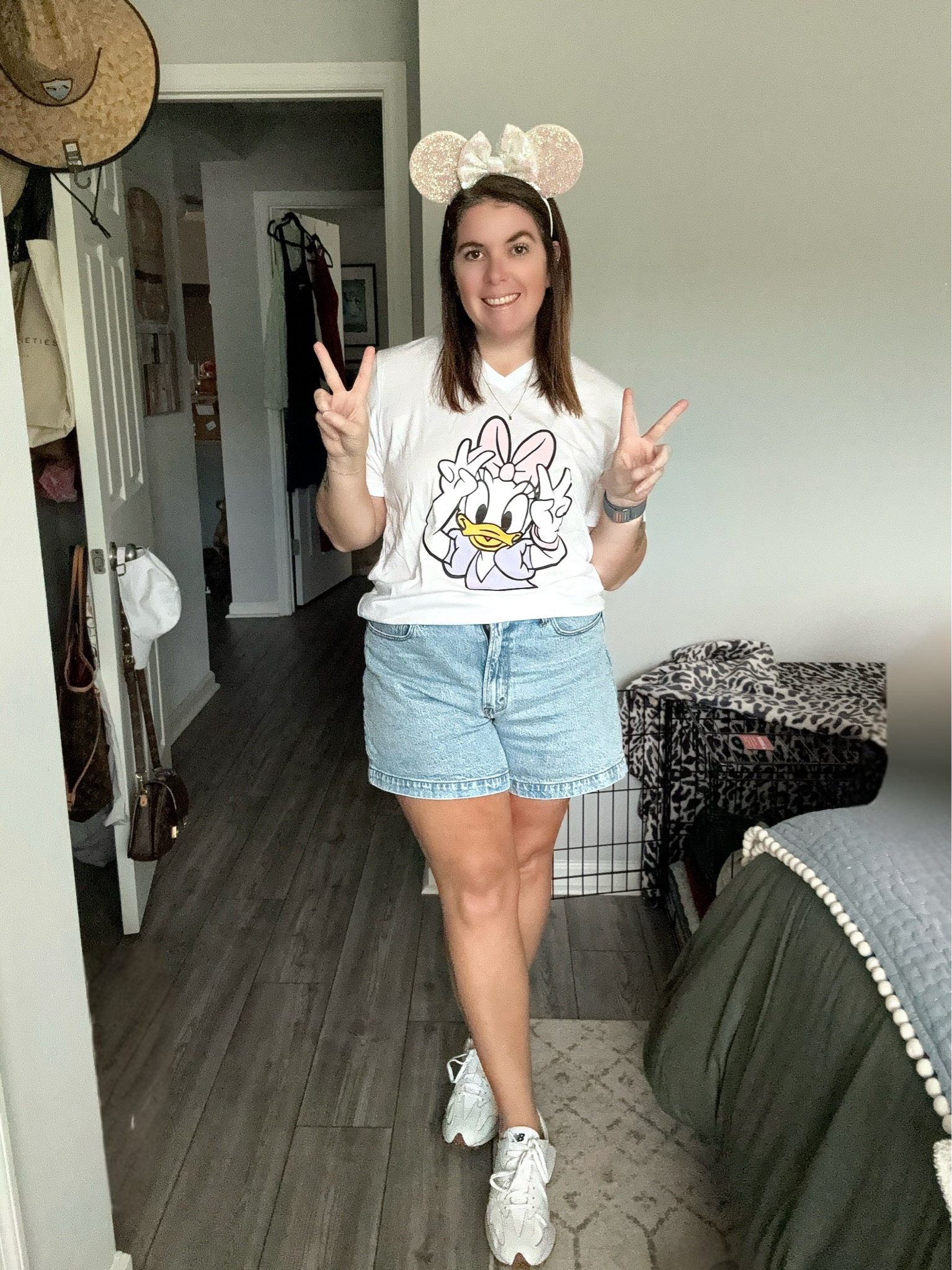 The cutest look for a day at the Parks! The shirt is from Etsy (I have linked a few different Daisy options) and it is super cute! It runs TTS and can also be styled with an athletic skirt! The shorts are from Abercrombie and they are my fave from the spring and summer! 

#LTKStyleTip #LTKFindsUnder50 #LTKMidsize