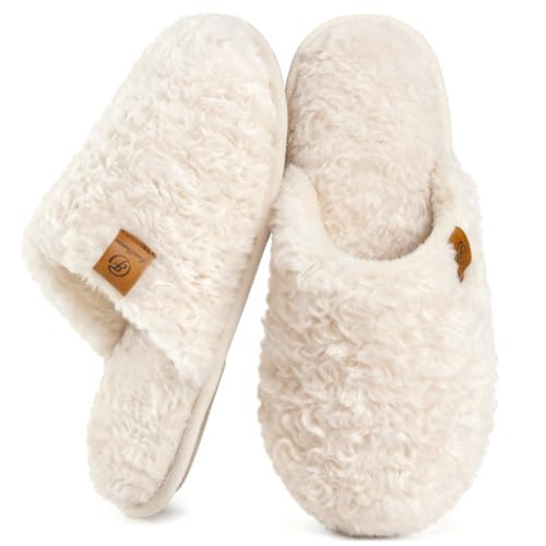 EverFoams Women's Slip-on Slippers Cozy Soft Fuzzy Faux Alpaca Shearling Memory Foam Lightweight Indoor Non-slip House Shoes Cream White, 7-8 US | Amazon (CA)