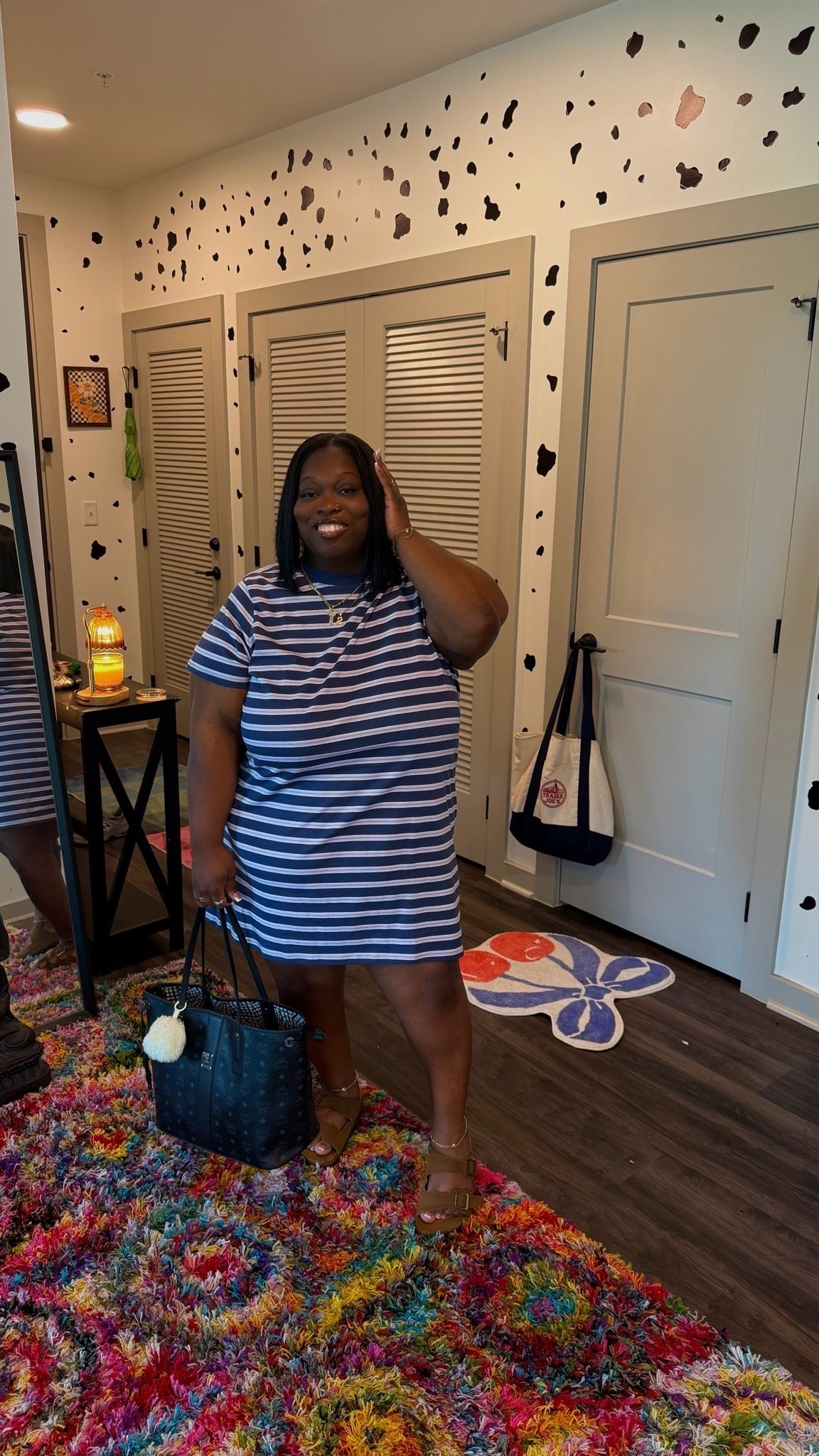 Feeling good & looking even better 💫

Dress - @oldnavy 
Slides - @torrid 
Purse - @mcmworldwide 
Scent - @marcjacobs (absolute) 

#outfitoftoday 
#plussizefashion 
#plussizeoutfitoftheday 
#nashvillecontentcreator 
#grwm

#LTKBeauty #LTKPlusSize
