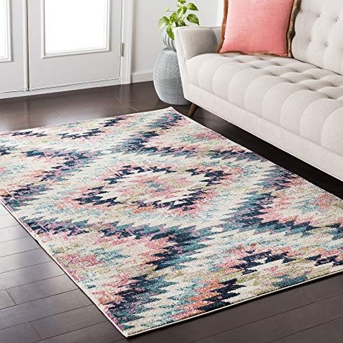 Tara Pink and Beige Bohemian/Global Area Rug 5'3" x 7'3 | Amazon (US)