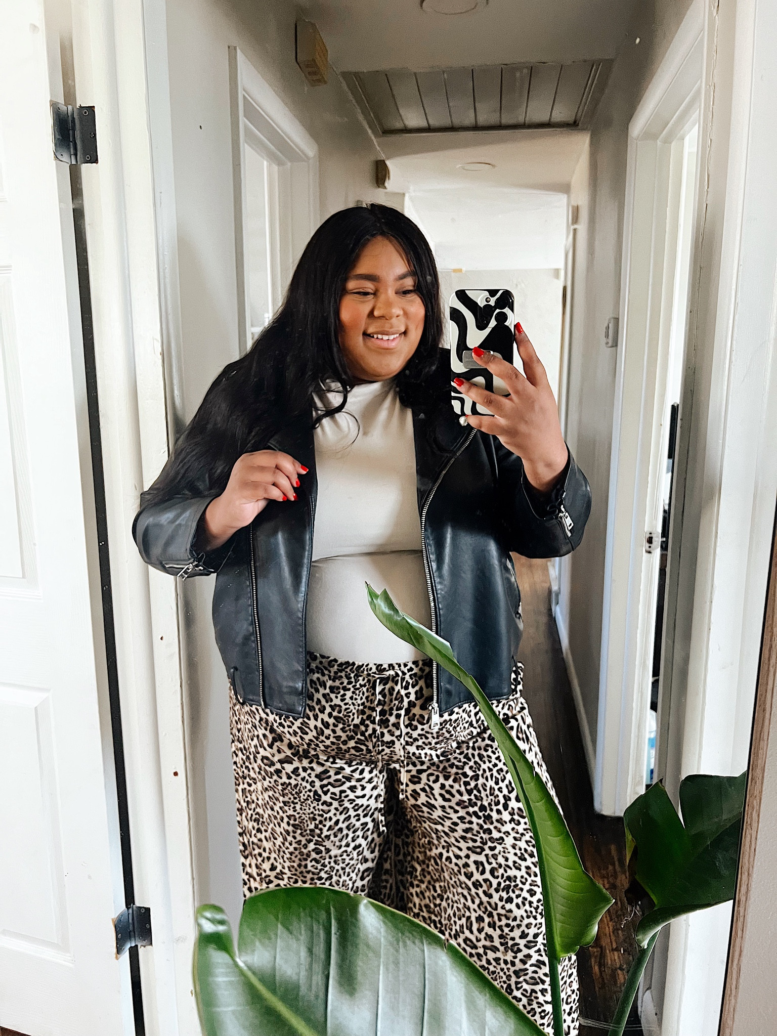 Cheetah print pants black leather jacket Amazon finds neutral fun outfit ideas for fall winter

Wearing a size 4X in pants 


#LTKFindsUnder50 #LTKMidsize #LTKPlusSize