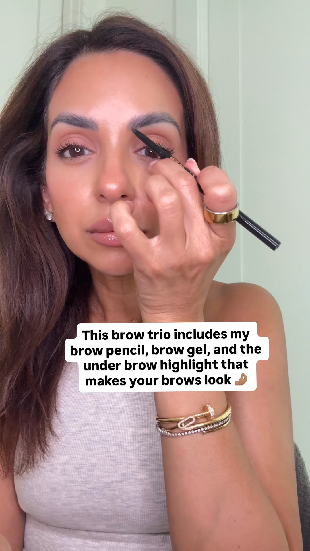 Brow trio- pencil, highlight, brow gel! I use dark brown for reference

#LTKSaleAlert #LTKBeauty