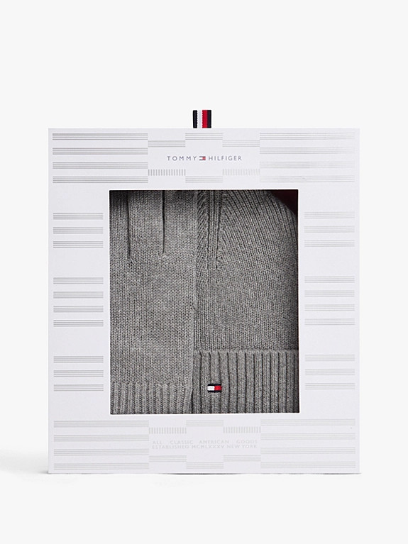 Hilfiger Flag Beanie And Gloves Gift Set | Tommy Hilfiger UK