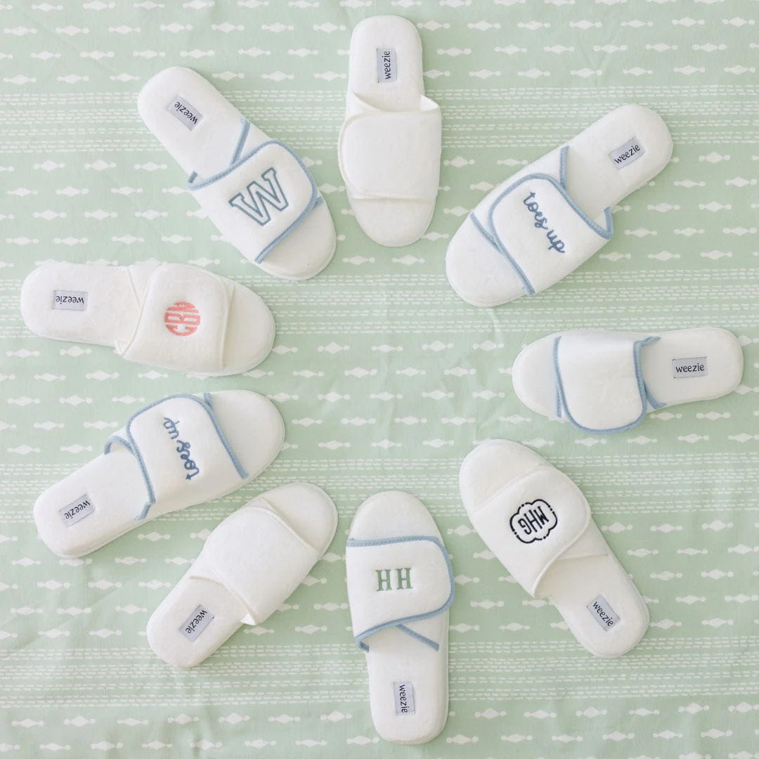 Adjustable Slippers | Weezie Towels