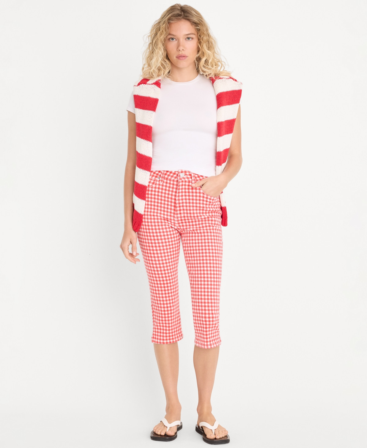 Good American Women's Gingham Capris Pants, Created for Macy's - Pop Gingham Large | Macy's