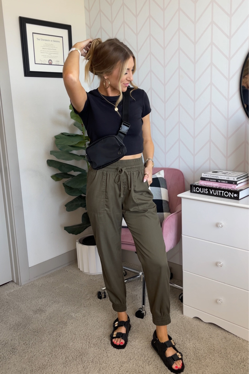 Comfy joggers outfit 