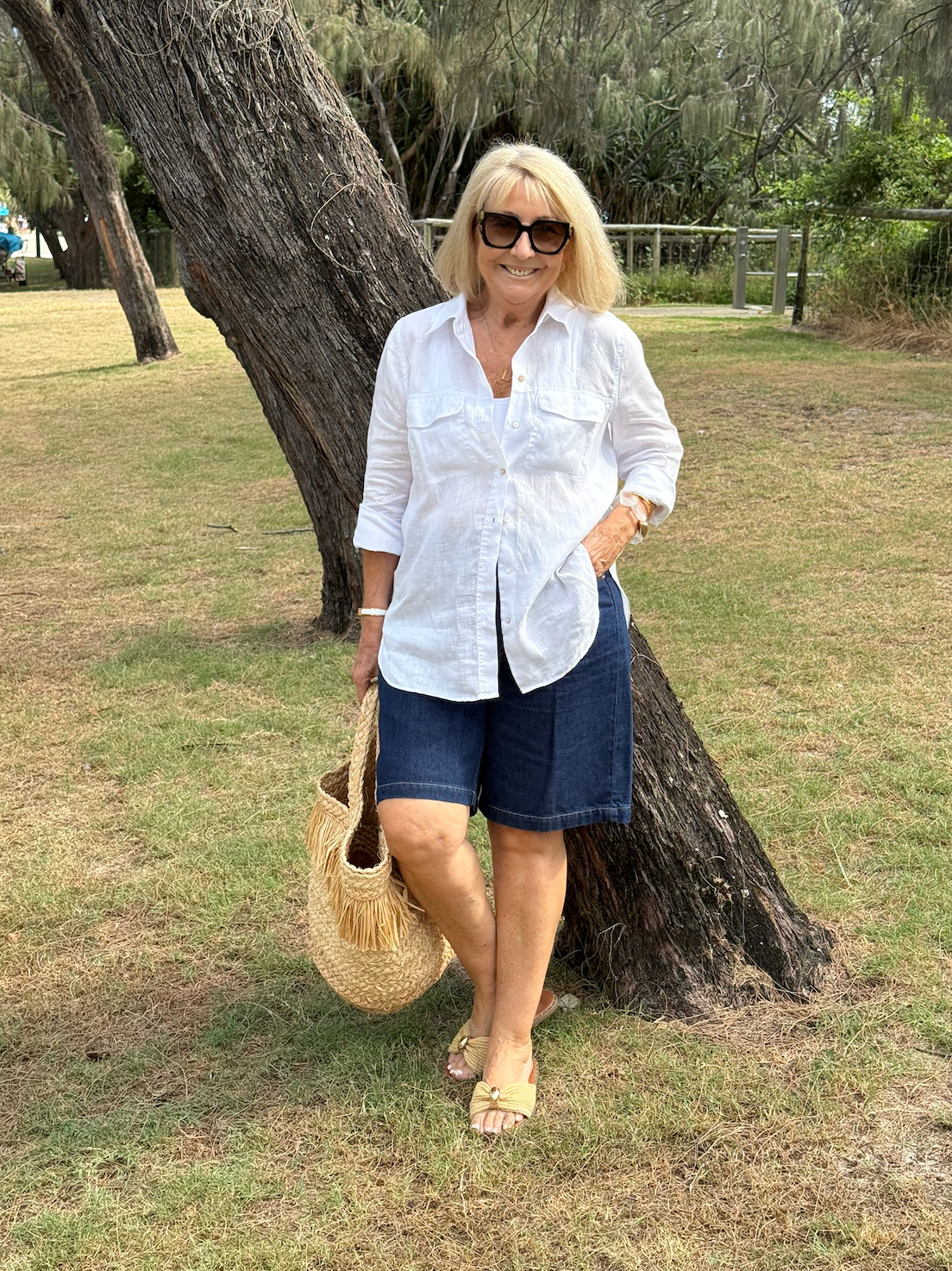 RELAX AND BREATHE!  🌟🌟

It’s the WEEKEND.  Enjoy everyone!

🔗 SHOP my looks on LTK. LINKS in STORIES and BIO. 🛍

#LTK #relaxedstyle #StyleOver50 #WeekendStyle #Lifestyle 

 #LTKaustralia #LTKover50style #LTKstyletip