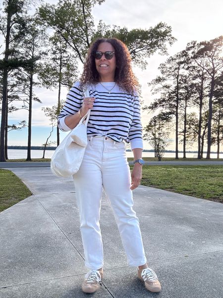 Great weather, great weekend! I love how thin cashmere sweater is. I’m wearing my smaller size. 
Denim @madewell tts 
Sneakers @adidas size down one size from women’s sizing 
Canvas tote one of the best and sturdiest out there @adanola 
Sunglasses @madewell 

#LTKshoecrush #LTKfindsunder100 #LTKstyletip