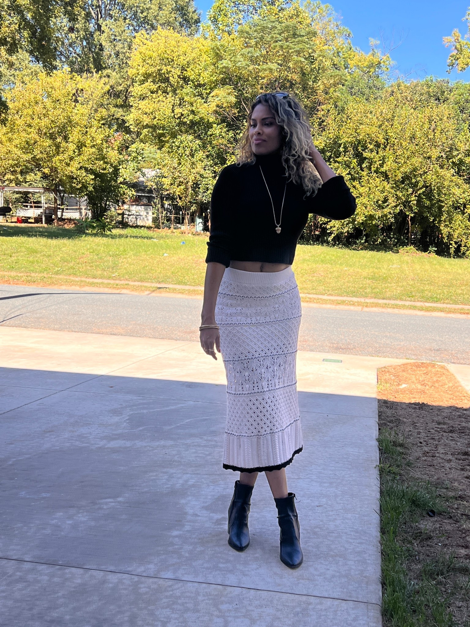 Today’s #ootd. My sunglasses are on sale! 

#LTKShoeCrush #LTKOver40