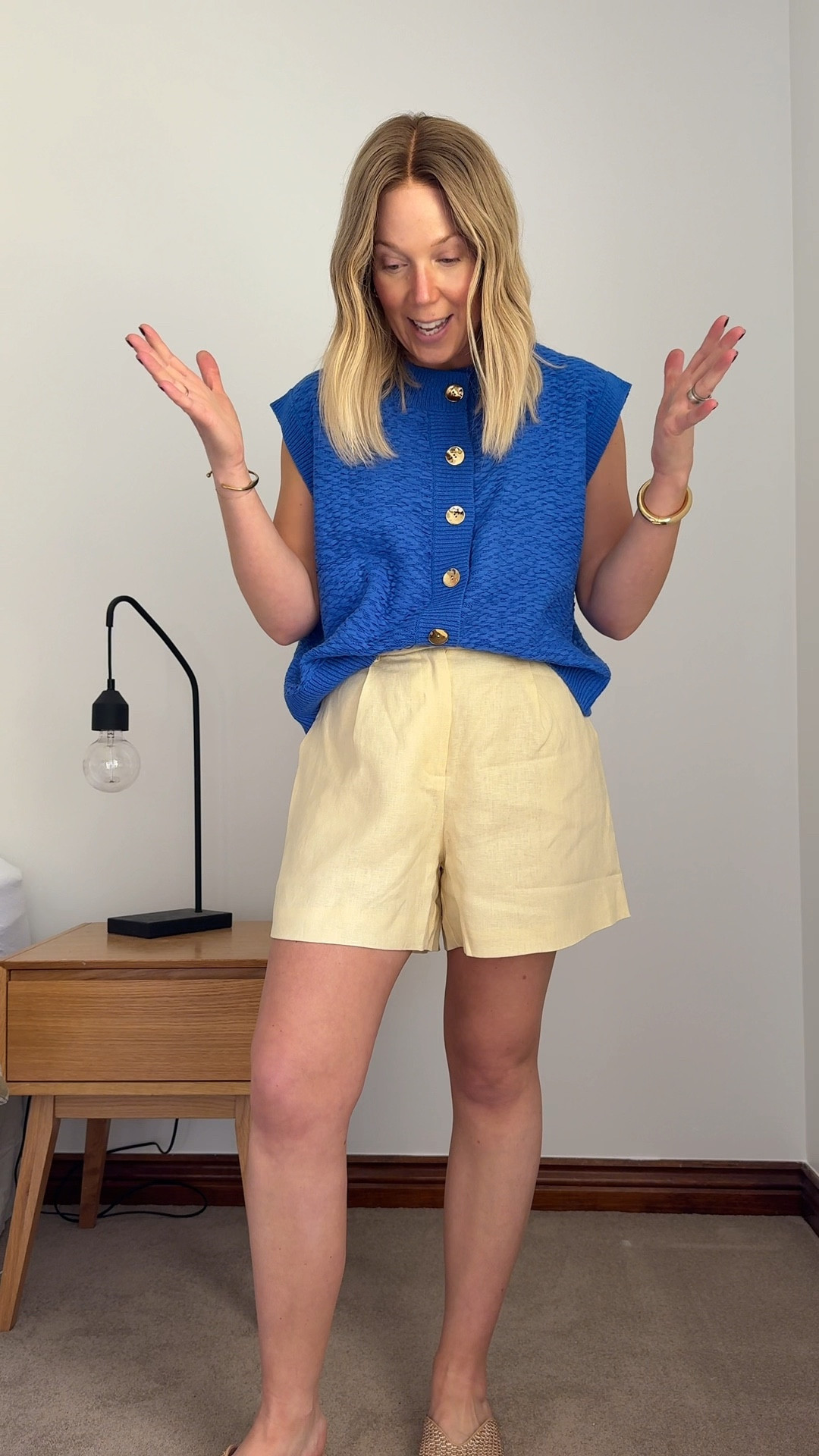 Ok, I am so here for these gorgeous Walnut pieces! Loving the pop of colour, gold buttons and the most comfortable slides and sandals. I’m wearing a 12 in the top and 10 in the shorts. Shoes are true to size xx 

#LTKaustralia #LTKspring