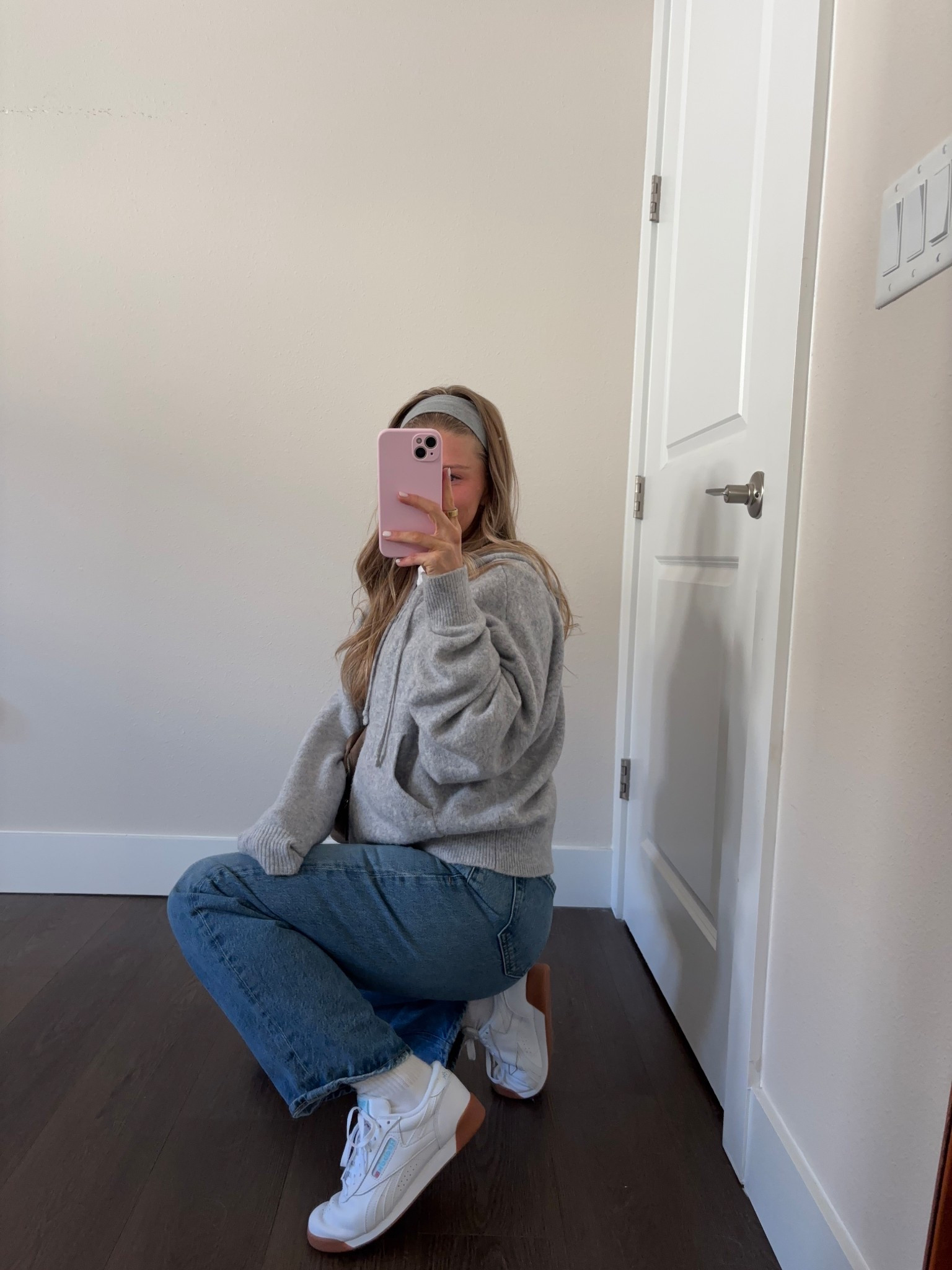  My sneaks are from @reebok & they’re available at @dsw! #reebok #reebokpartner