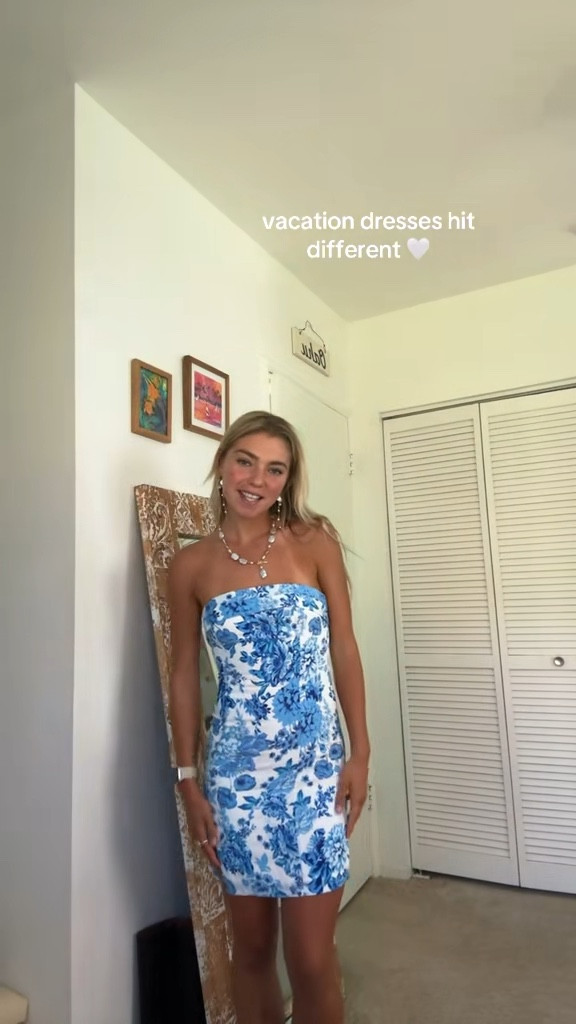 Stunning strapless mini bodycon dress!! Wearing the size 2✨

#LTKParties #LTKSummerEdit #LTKFindsUnder50