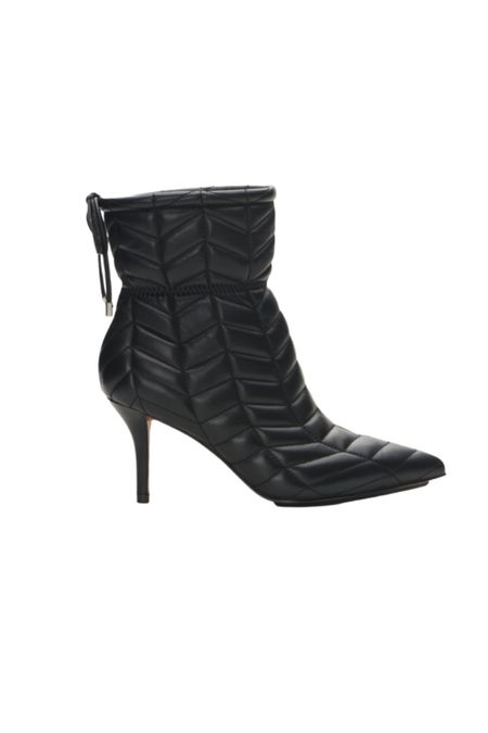 Weekly Favorites- Bootie Roundup - November 3, 2022 #boots #fashion #shoes #booties #heels #heeledboots #fallfashion #winterfashion #fashion #style #heels #leather #ootd #highheels #leatherboots #blackboots #shoeaddict #womensshoes #fallashoes #wintershoes #black #blackleatherboots

#LTKSeasonal #LTKshoecrush #LTKstyletip