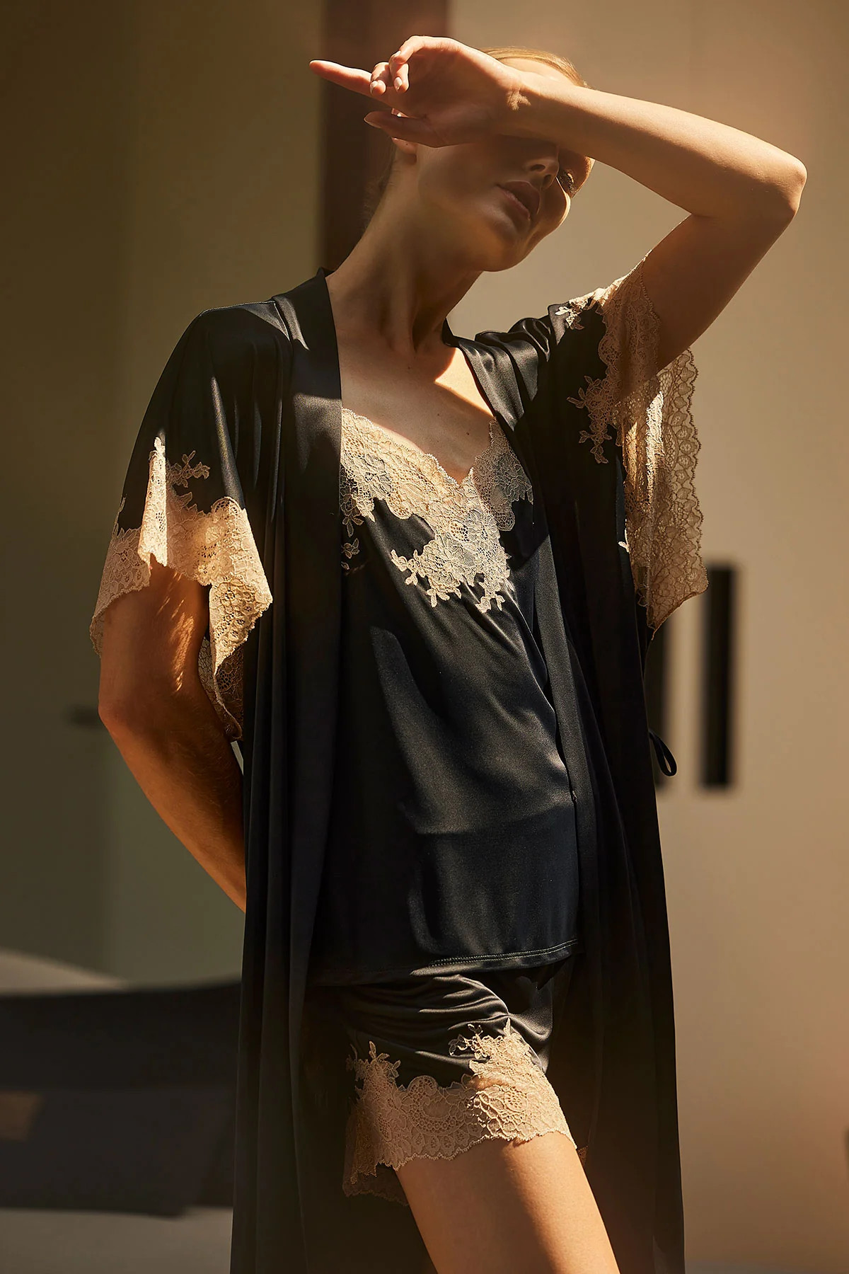 Buy Enchant Lace Applique Wrap in Black/Café Online | NATORI | Natori