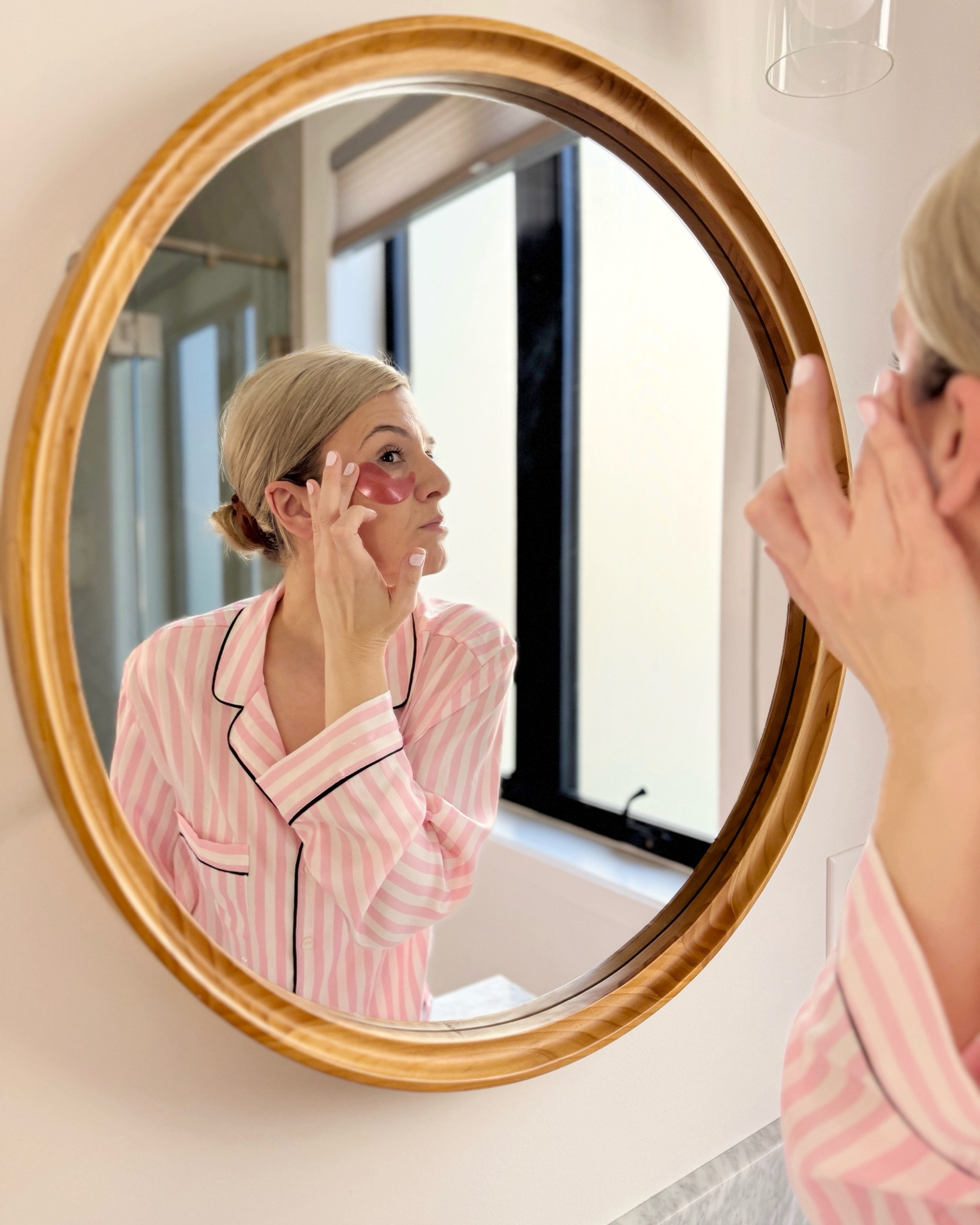 My kind of slow morning ☕️🤍 A little coffee, breakfast, and a few minutes of skincare before the day gets going. I’ve been loving these little self-care moments, and I linked the products I’m using here.


Gifted items | affiliate links may be used

#LTKselfcare #LTKOver40 #LTKBeauty