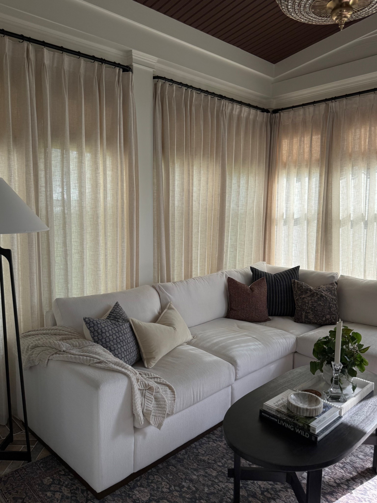 #TimelessStyling #HomeRilla #Curtains #Sunroom #Shears #Seasonal #Linen #Timeless #Aesthetic #Fall #Autumn #Warmth #Style #Home

#LTKStyleTip #LTKHome #LTKSeasonal