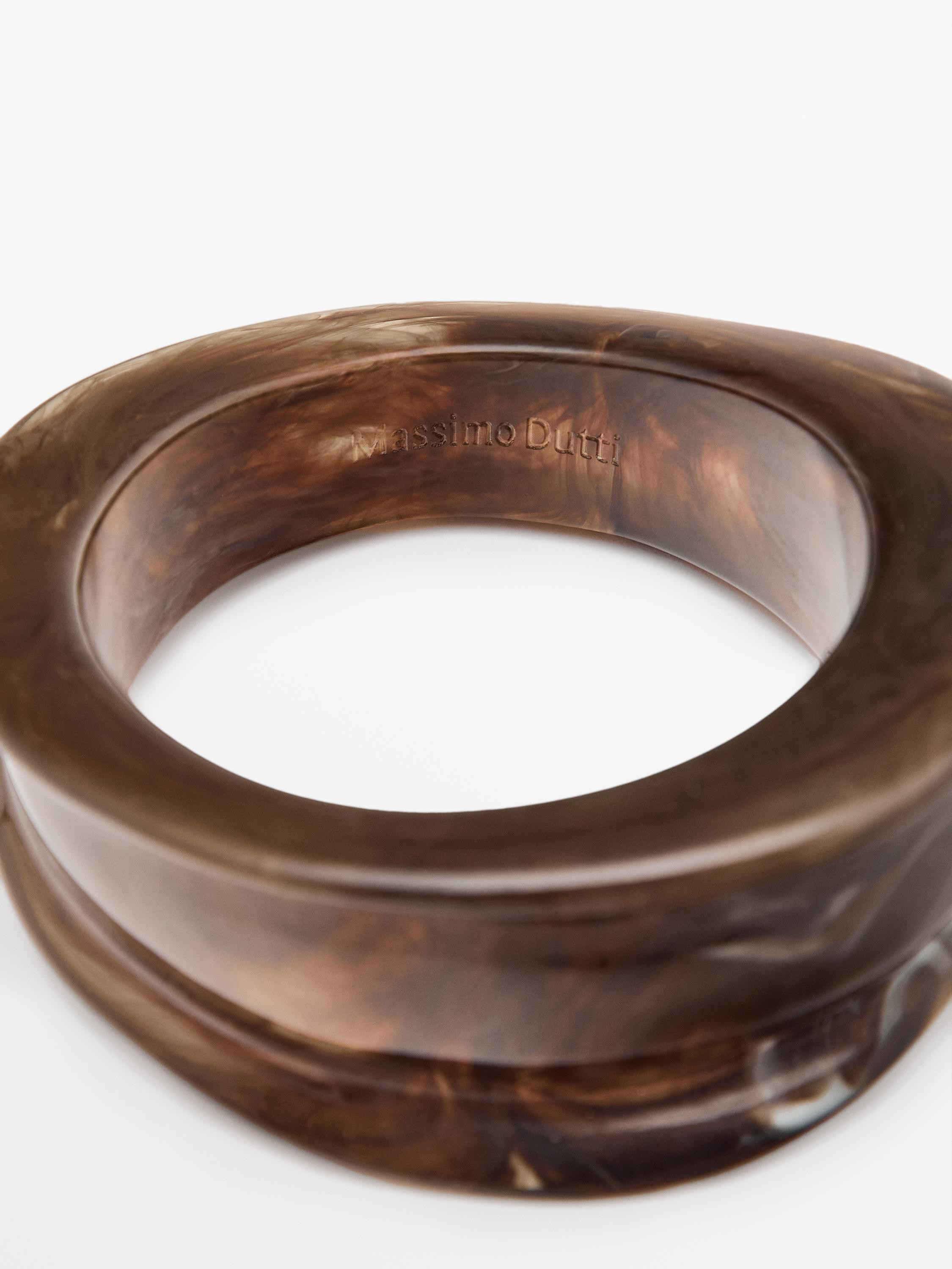 Tortoiseshell-effect resin bracelet | Massimo Dutti UK